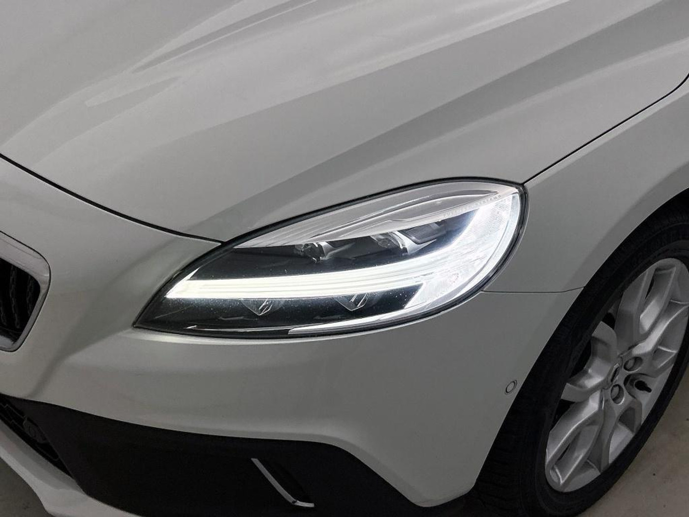 Foto van Volvo V40 Cross Country