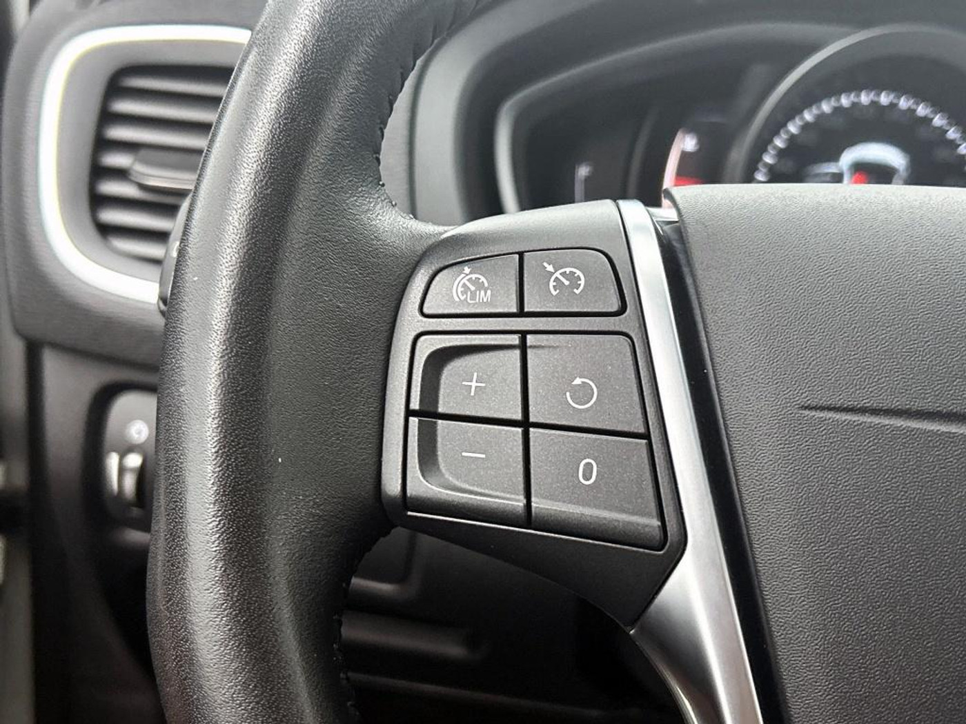 Foto van Volvo V40 Cross Country