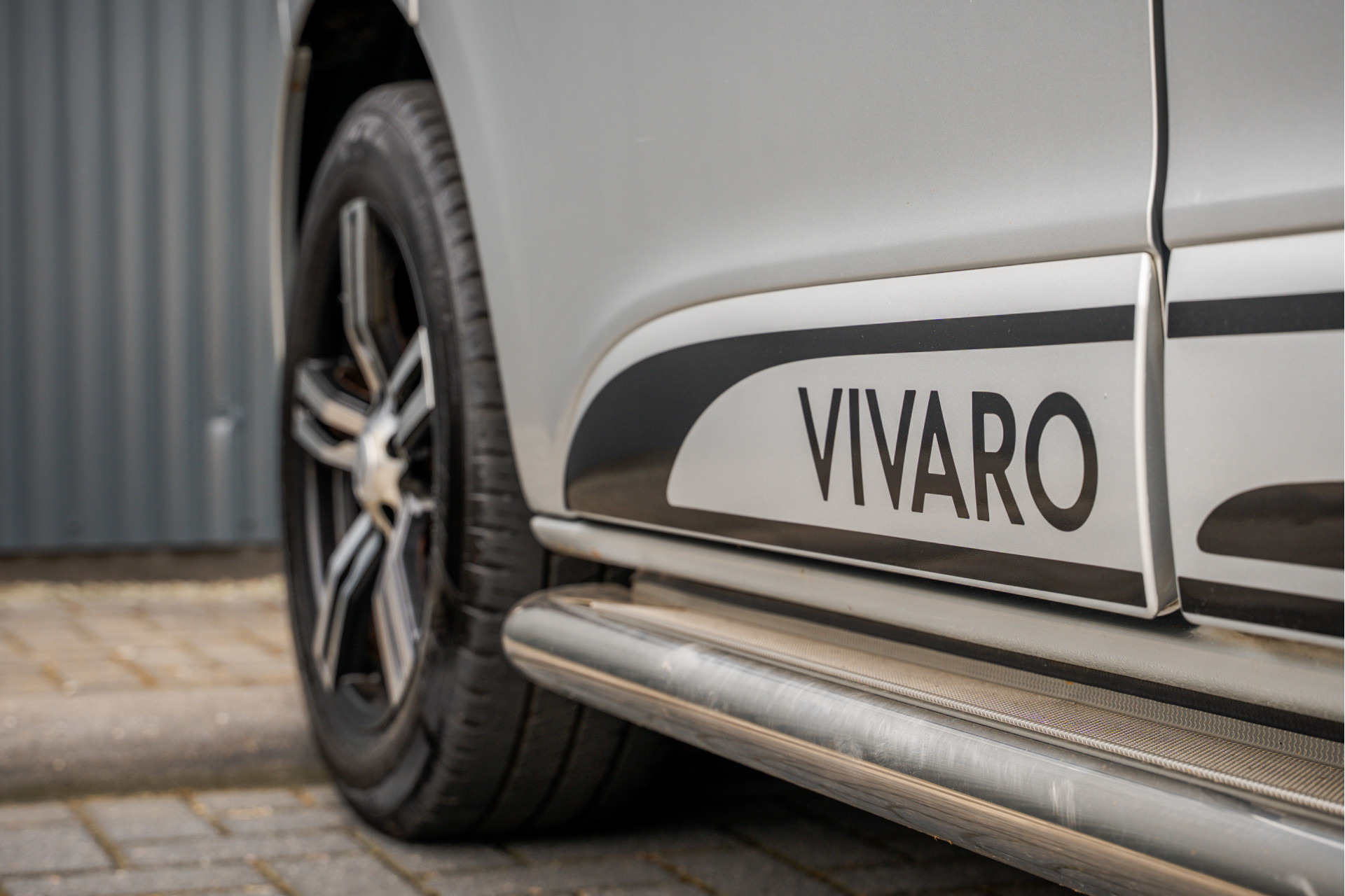 Foto van Opel Vivaro-b