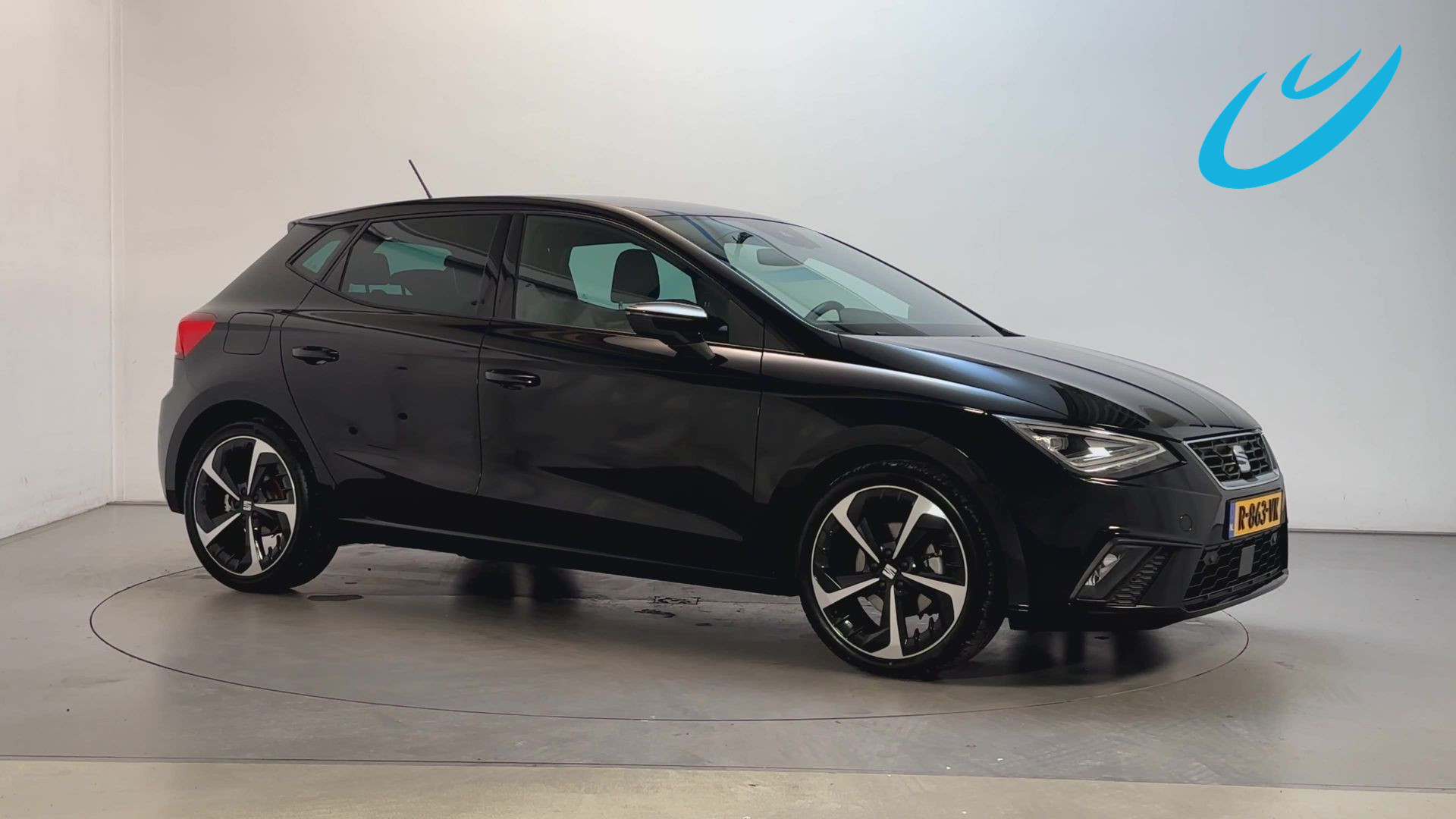 Seat Ibiza 1.0 EcoTSI 110pk DSG FR LED App-Connect Parkeersensoren 2022 - voorkant