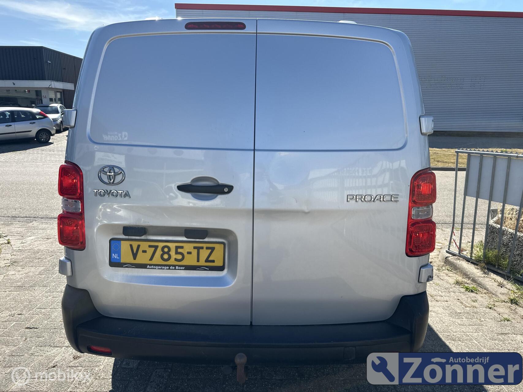 Foto van Toyota Proace