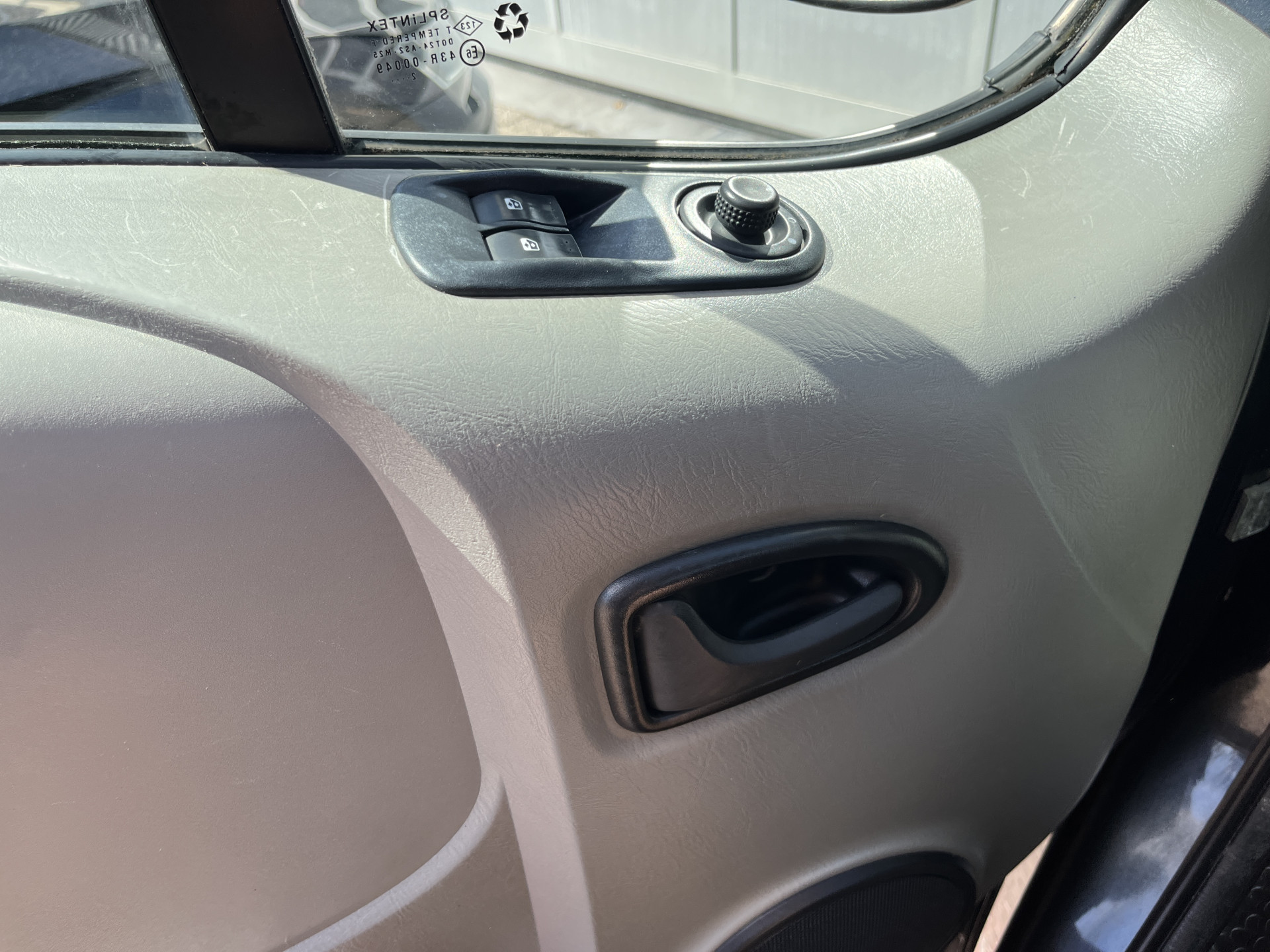 Foto van Opel Vivaro