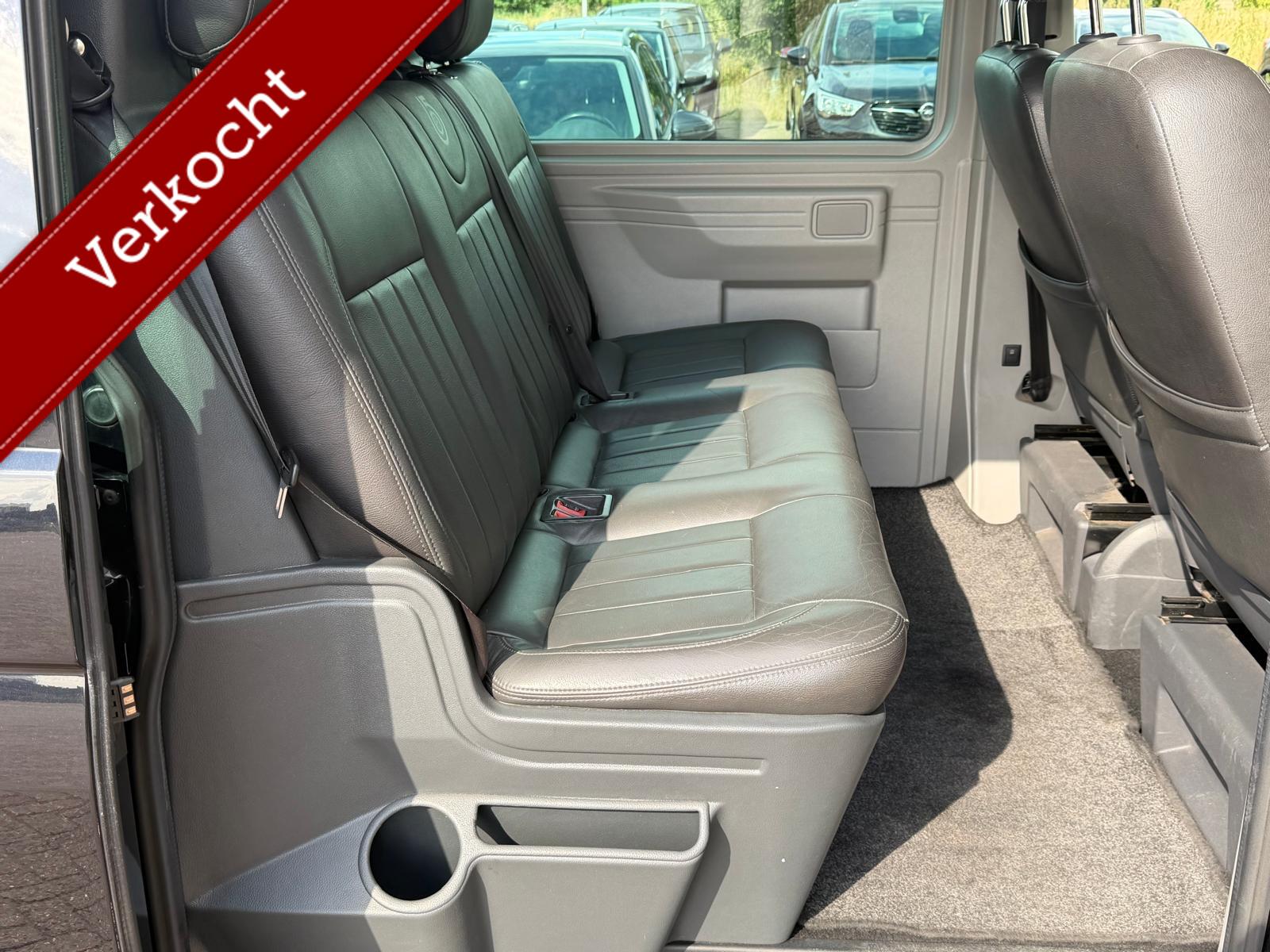 Foto van Volkswagen Transporter Doublecab