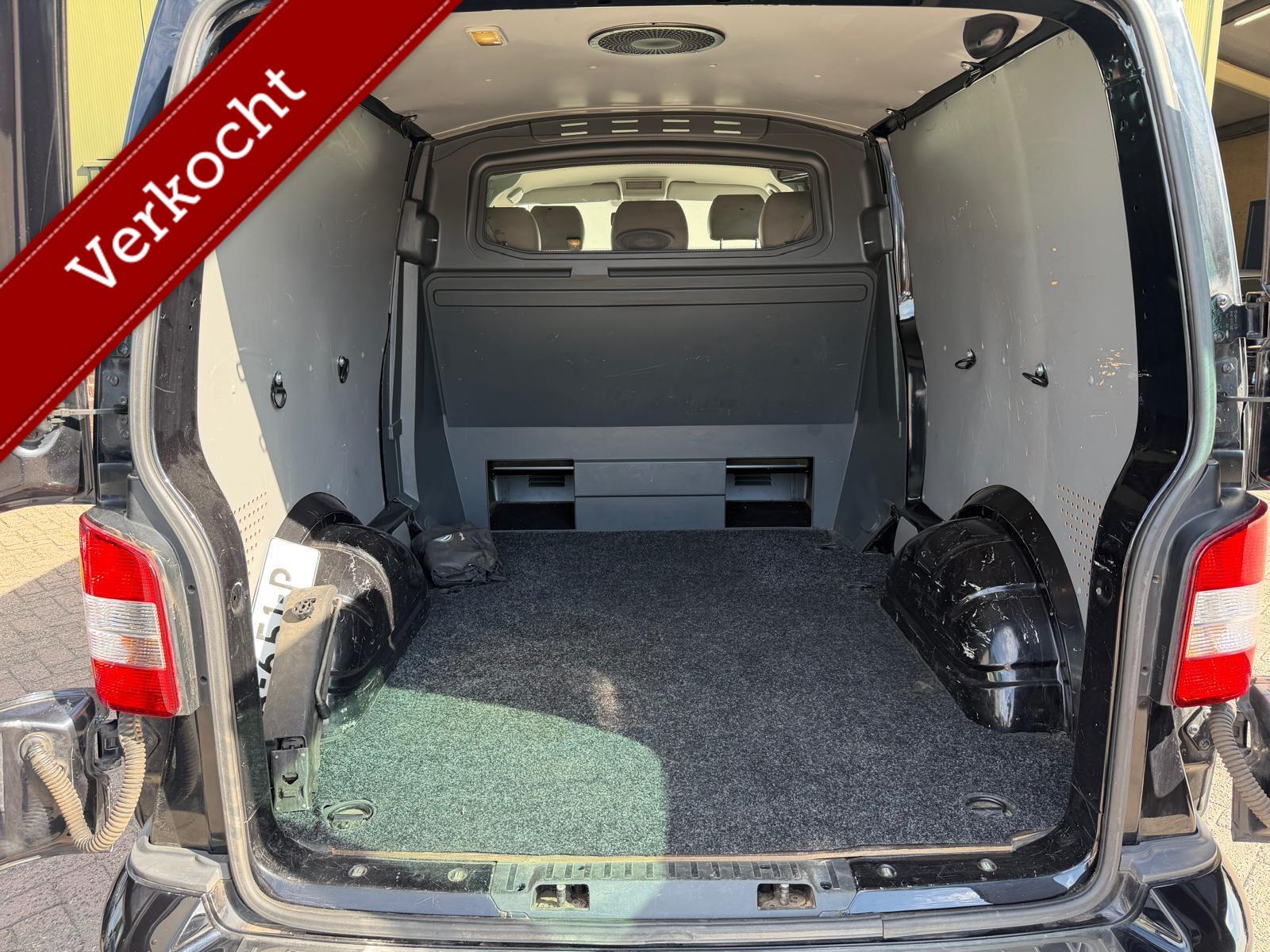 Foto van Volkswagen Transporter Doublecab