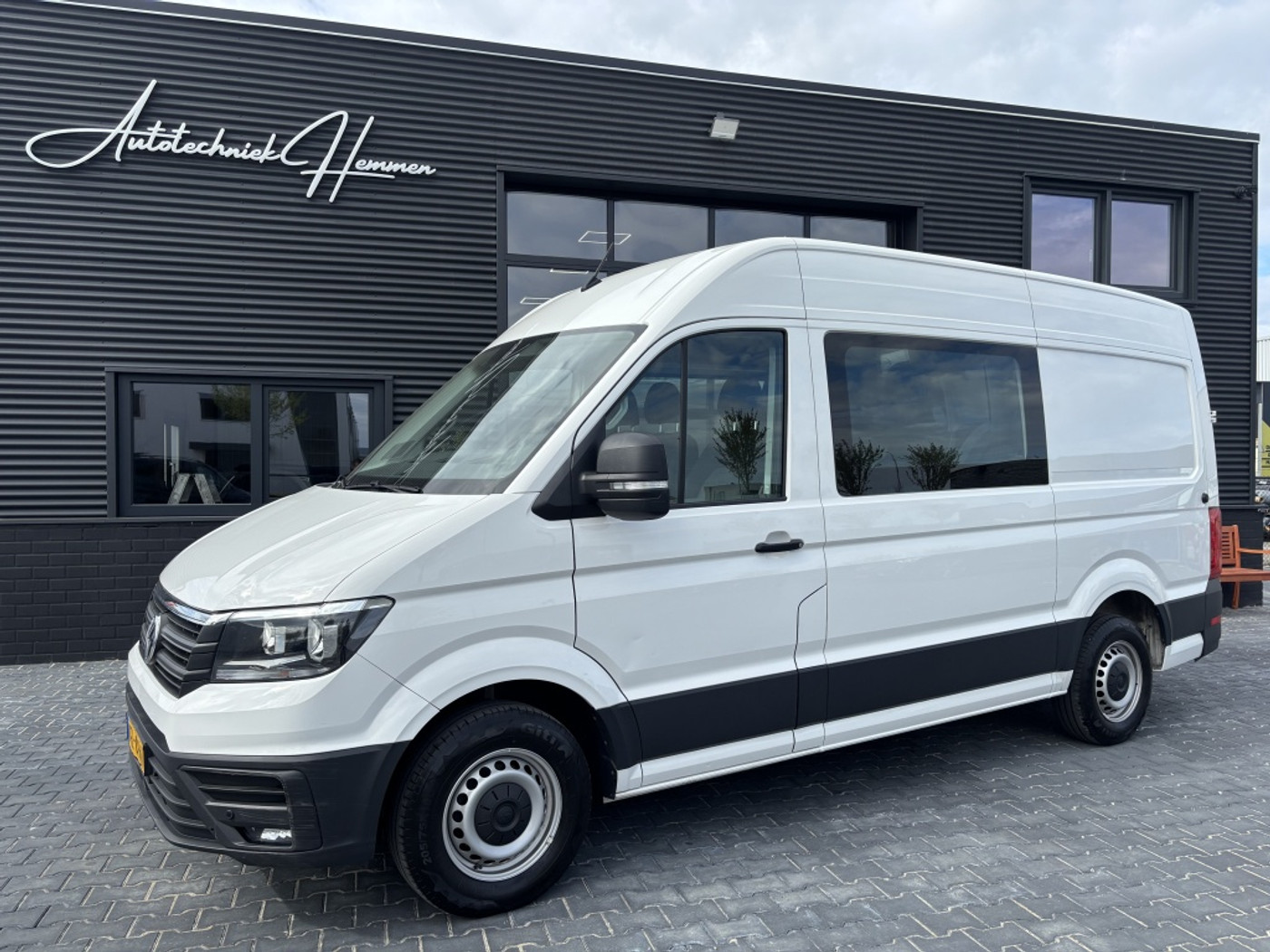 Volkswagen Crafter 35 2.0 TDI L3H3DCCo CAMERA! COMFORT STOEL! 2020 - voorkant