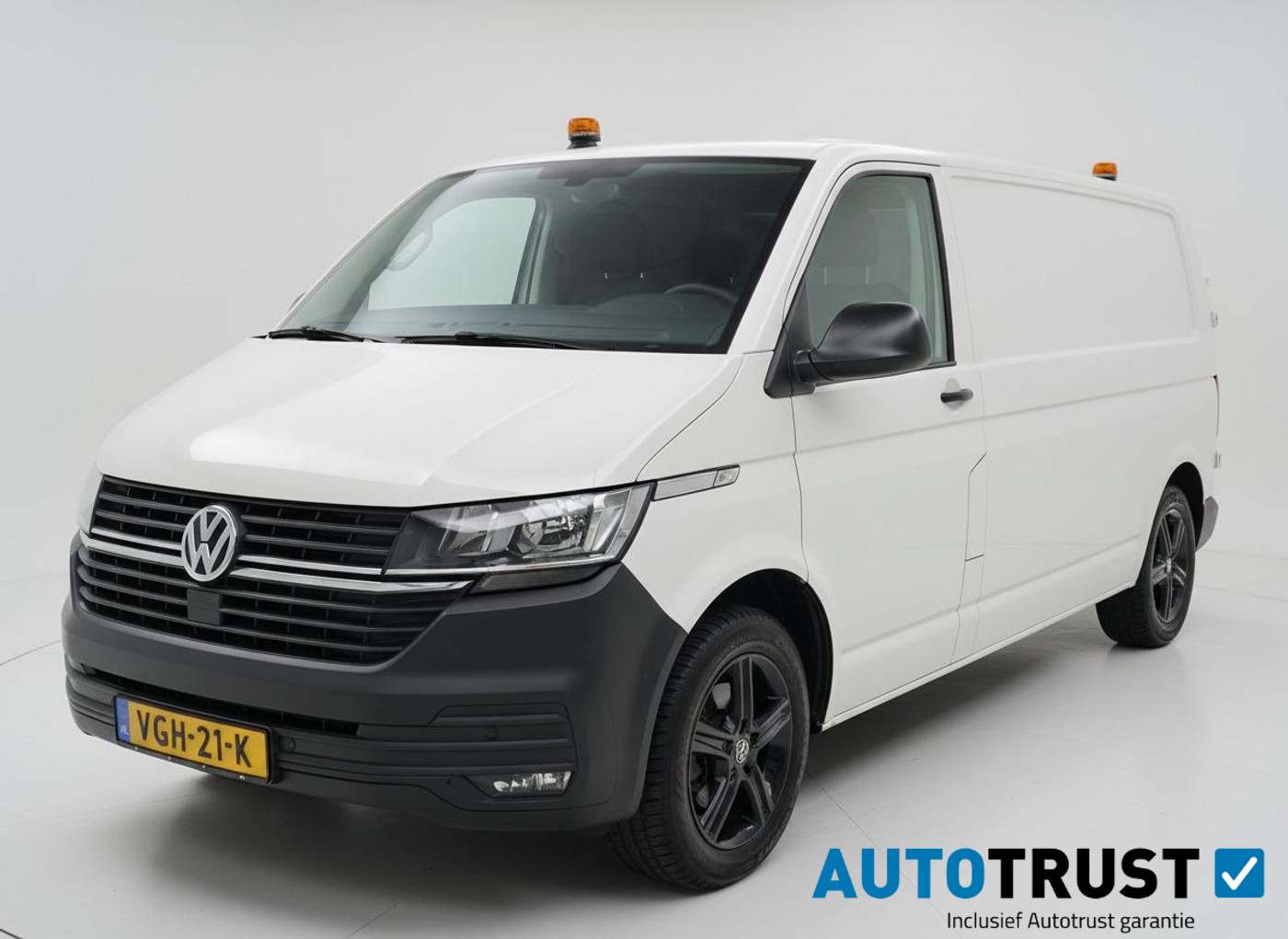Volkswagen Transporter 2.0 TDI L2H1 4-Motion 230V KASTEN TREKHAAK 2020 - voorkant