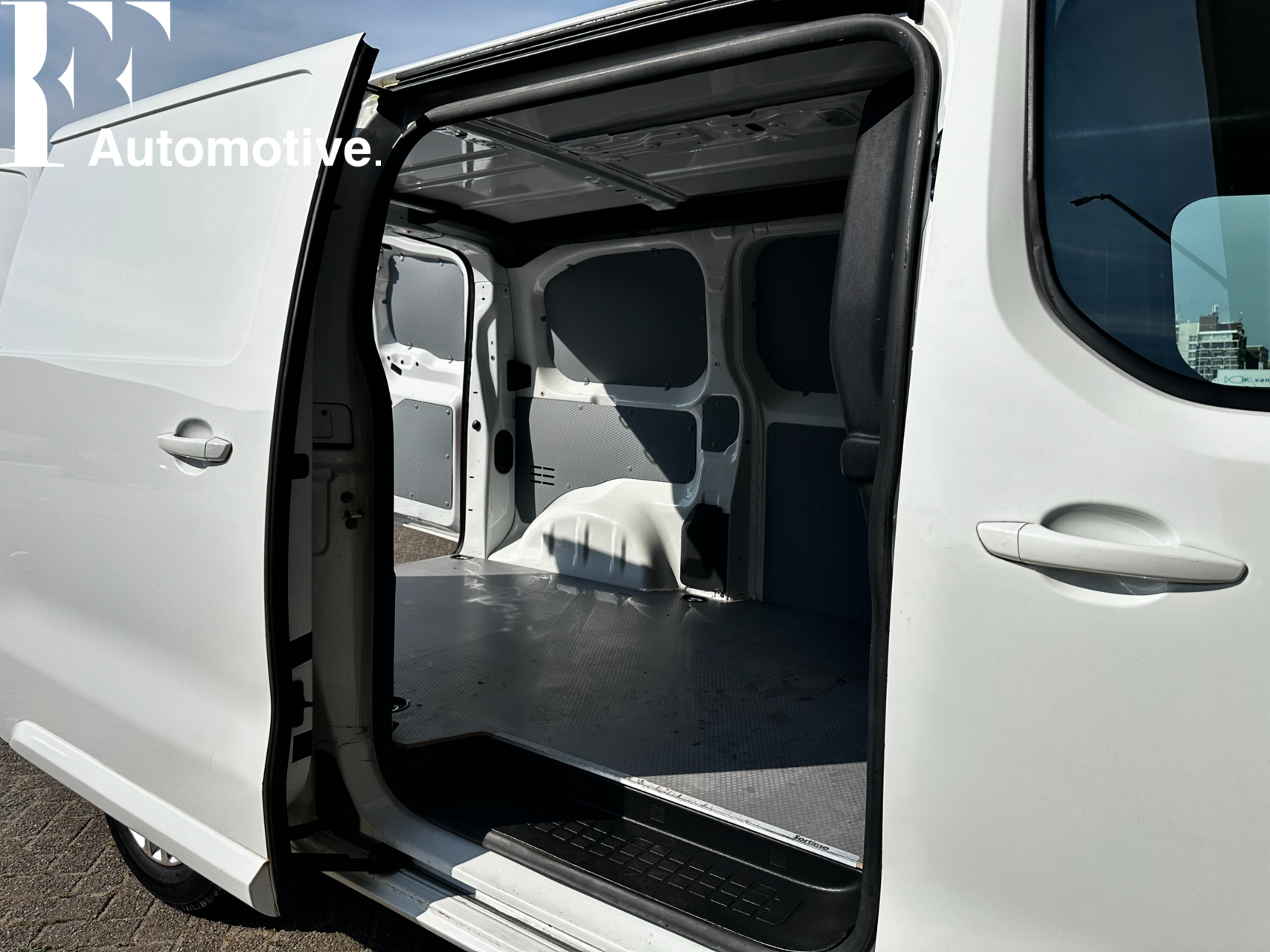 Foto van Opel Vivaro