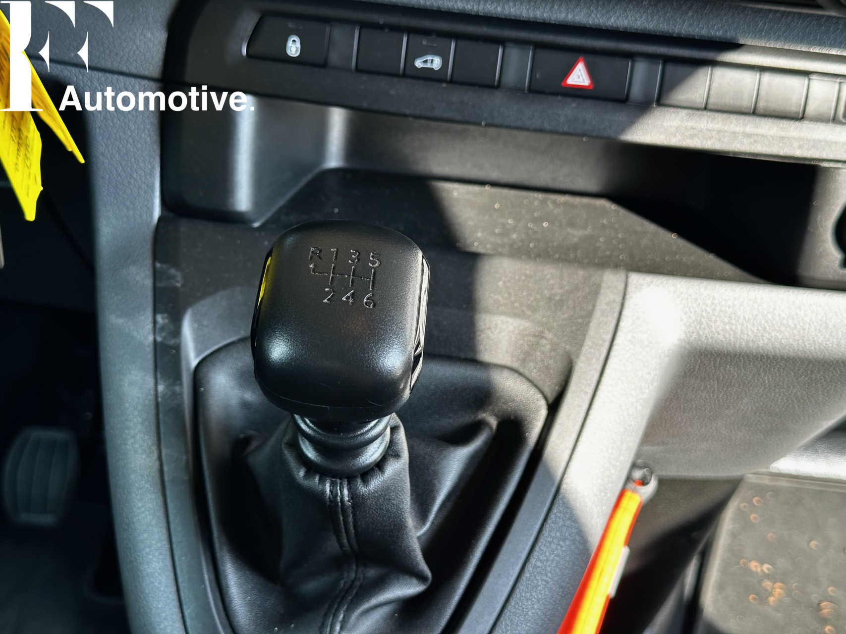 Foto van Opel Vivaro