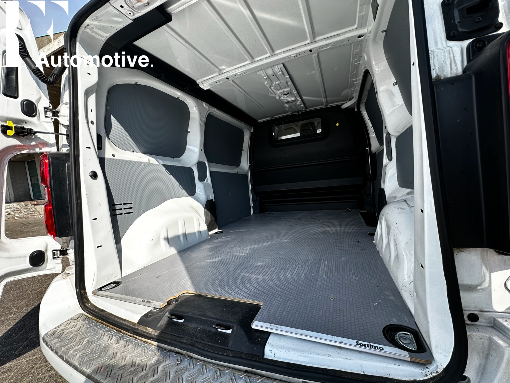 Foto van Opel Vivaro