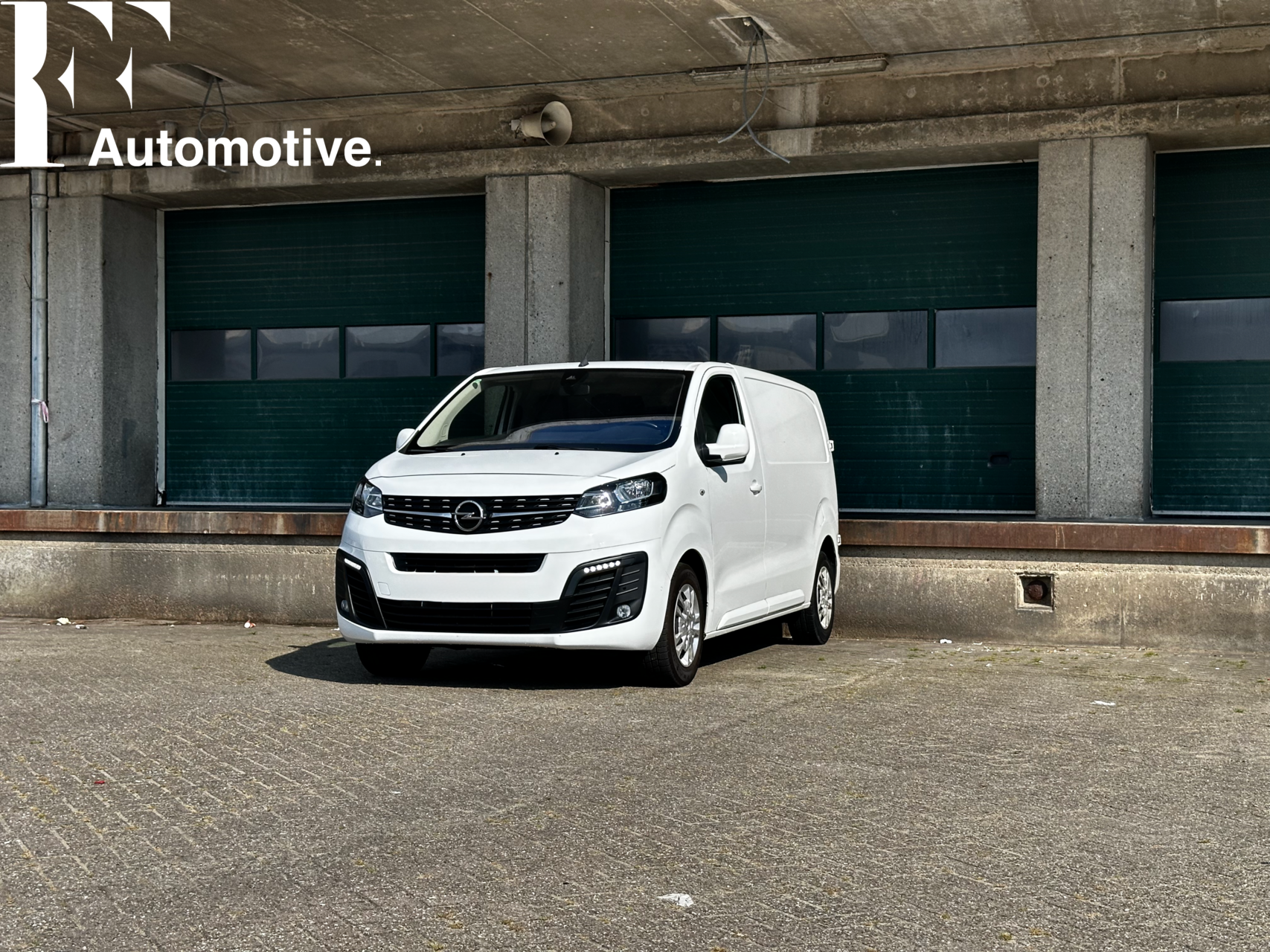 Opel Vivaro 1.5 CDTI L2H1 Innovation 2020 - voorkant