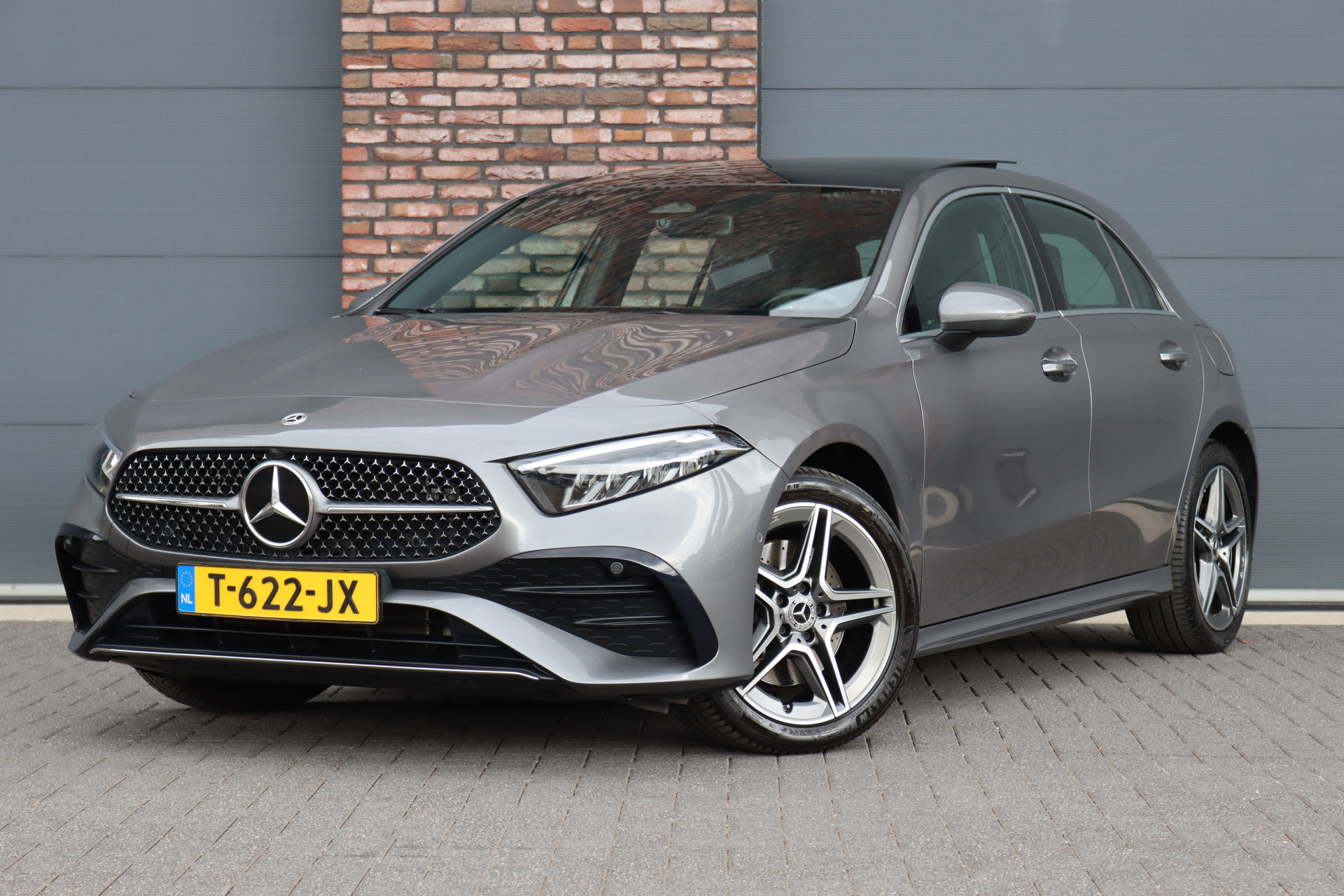 Foto van Mercedes-Benz A 250 E