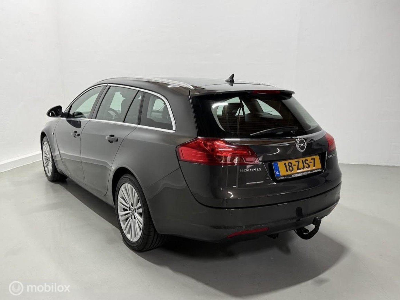 Foto van Opel Insignia Sports Tourer SW