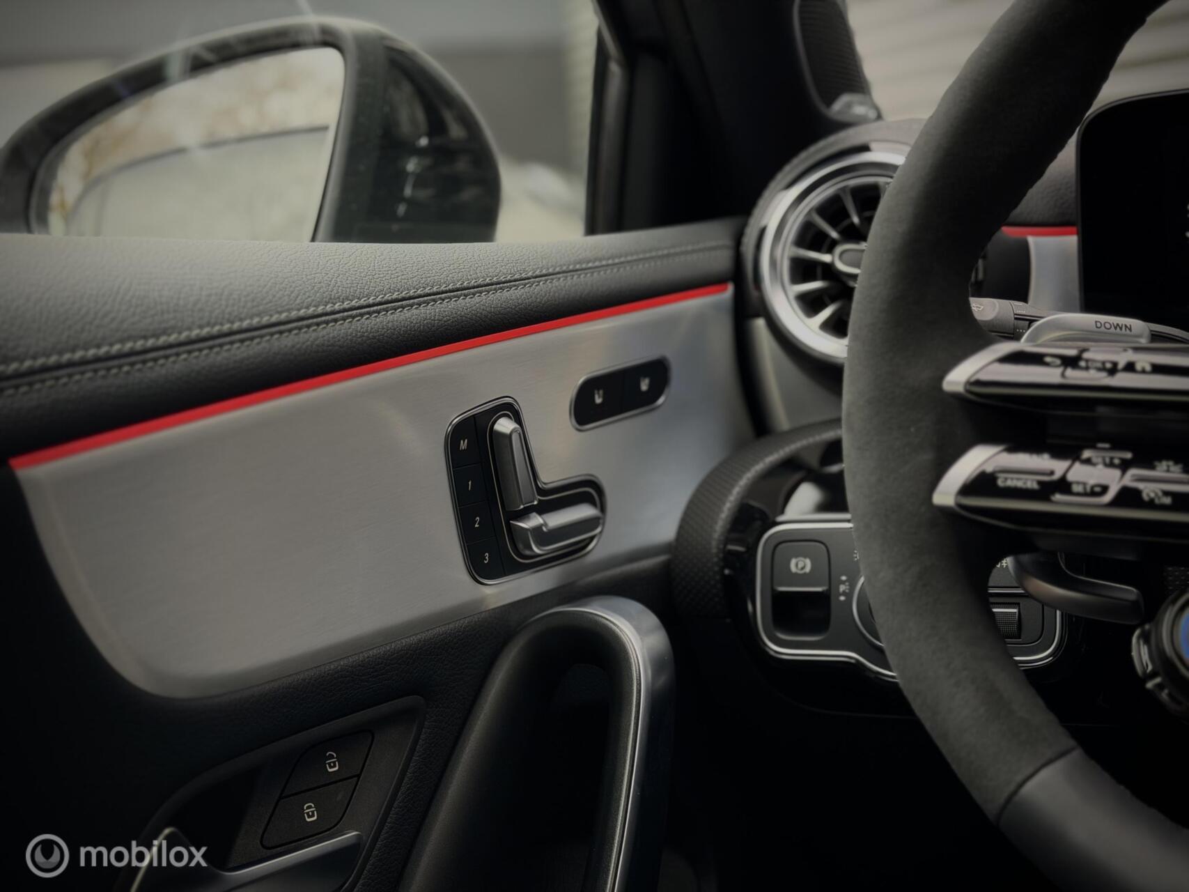 Foto van Mercedes-Benz AMG A 45 S 4matic+