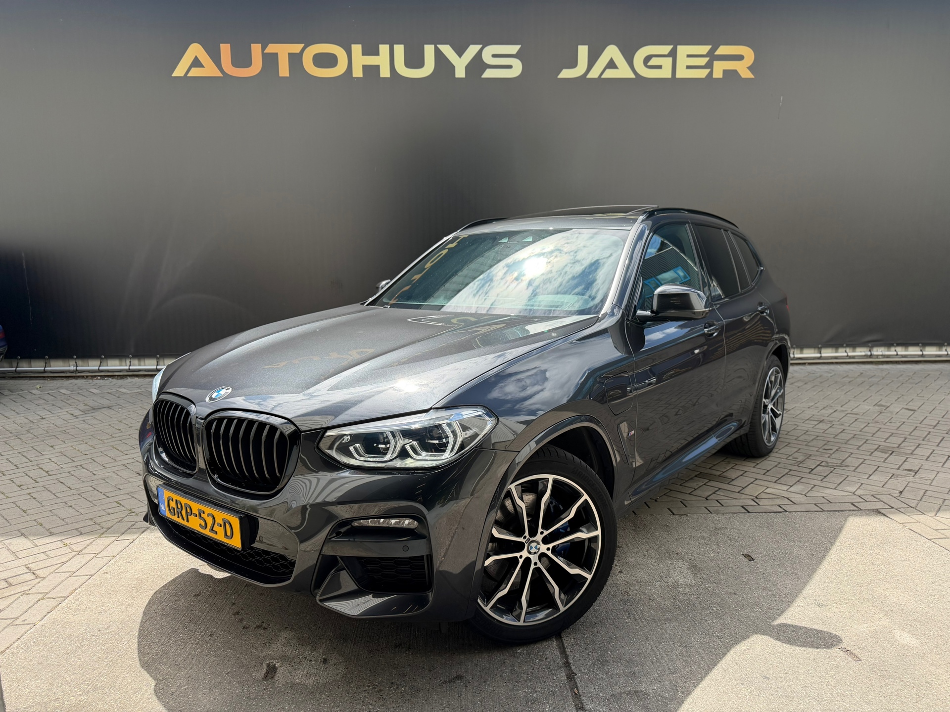 BMW X3 Xdrive30e XDrive30e High Executive Pano Hud Carplay 2021 - voorkant