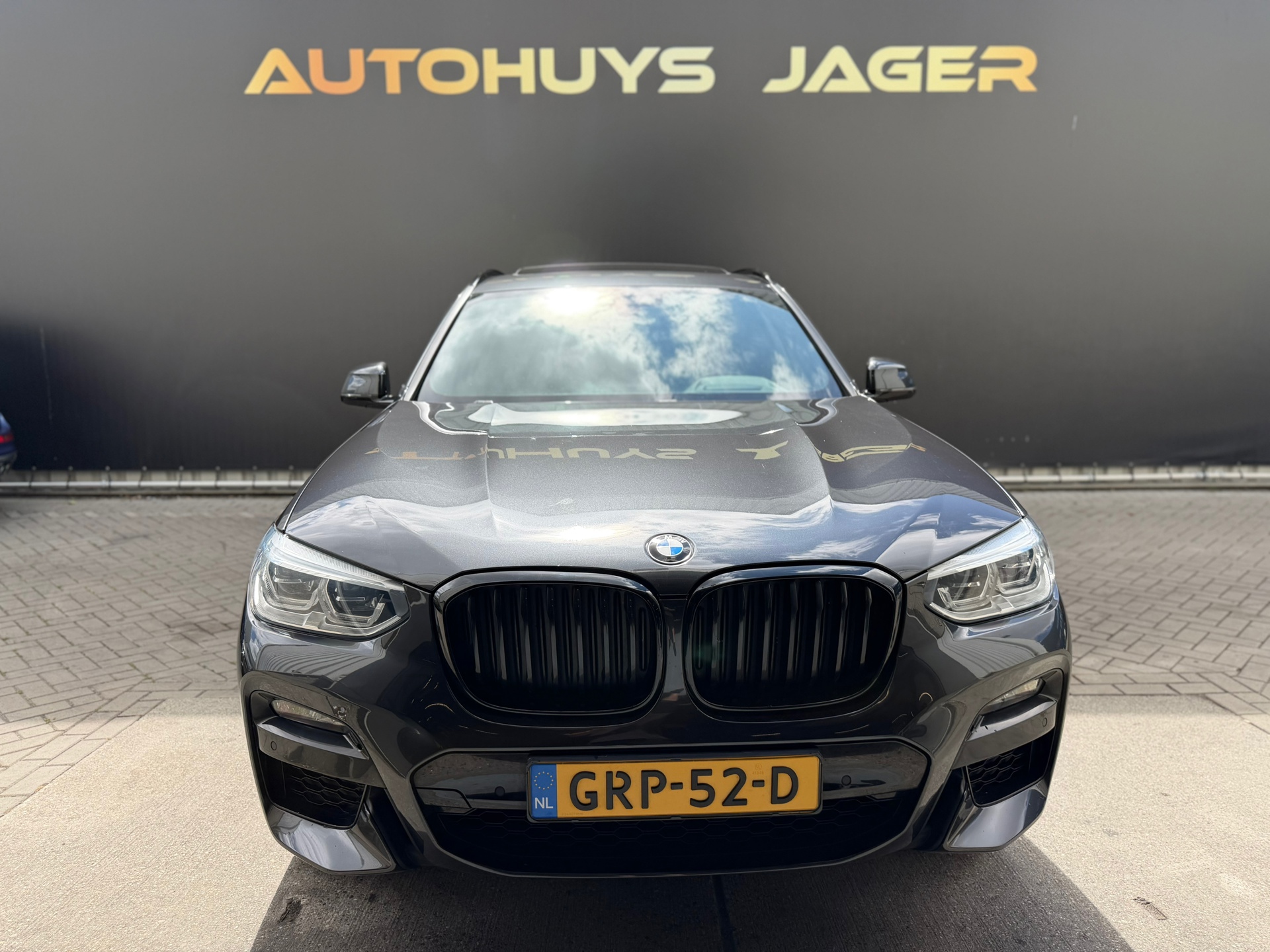 Foto van BMW X3 Xdrive30e
