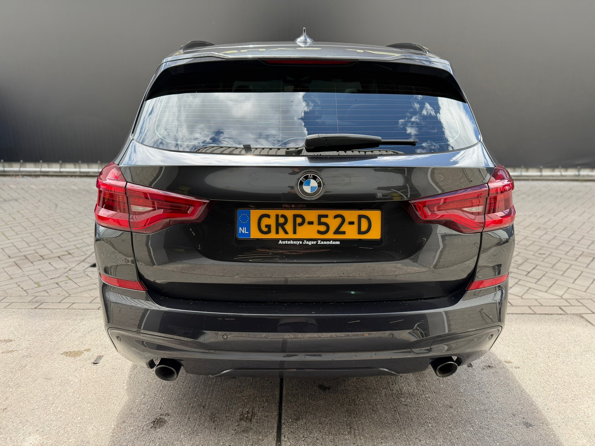 Foto van BMW X3 Xdrive30e