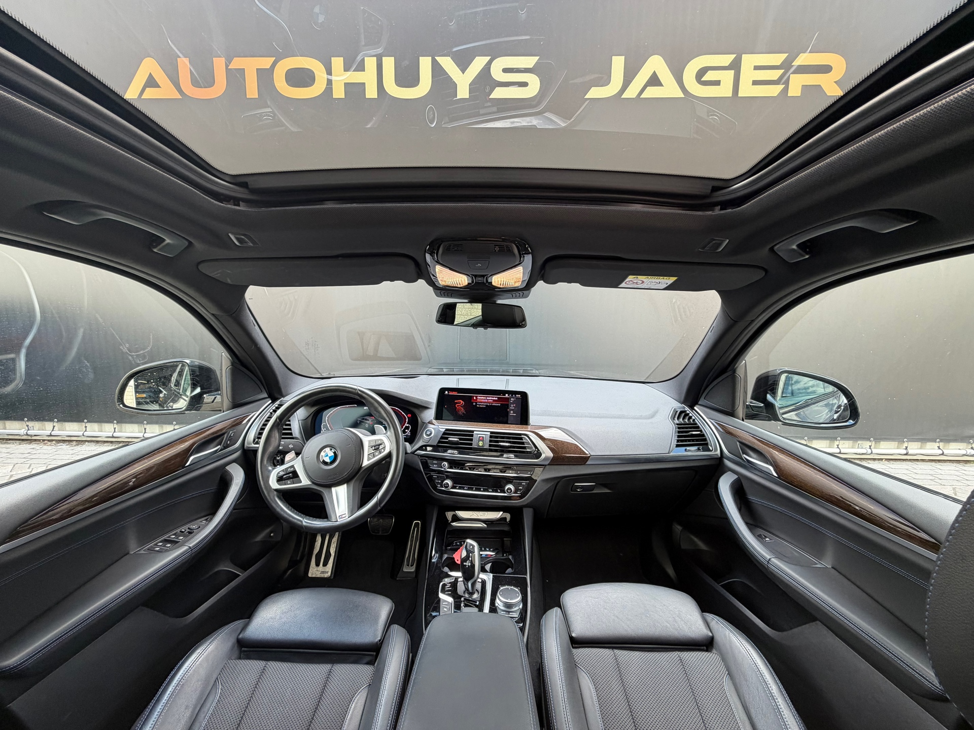 Foto van BMW X3 Xdrive30e