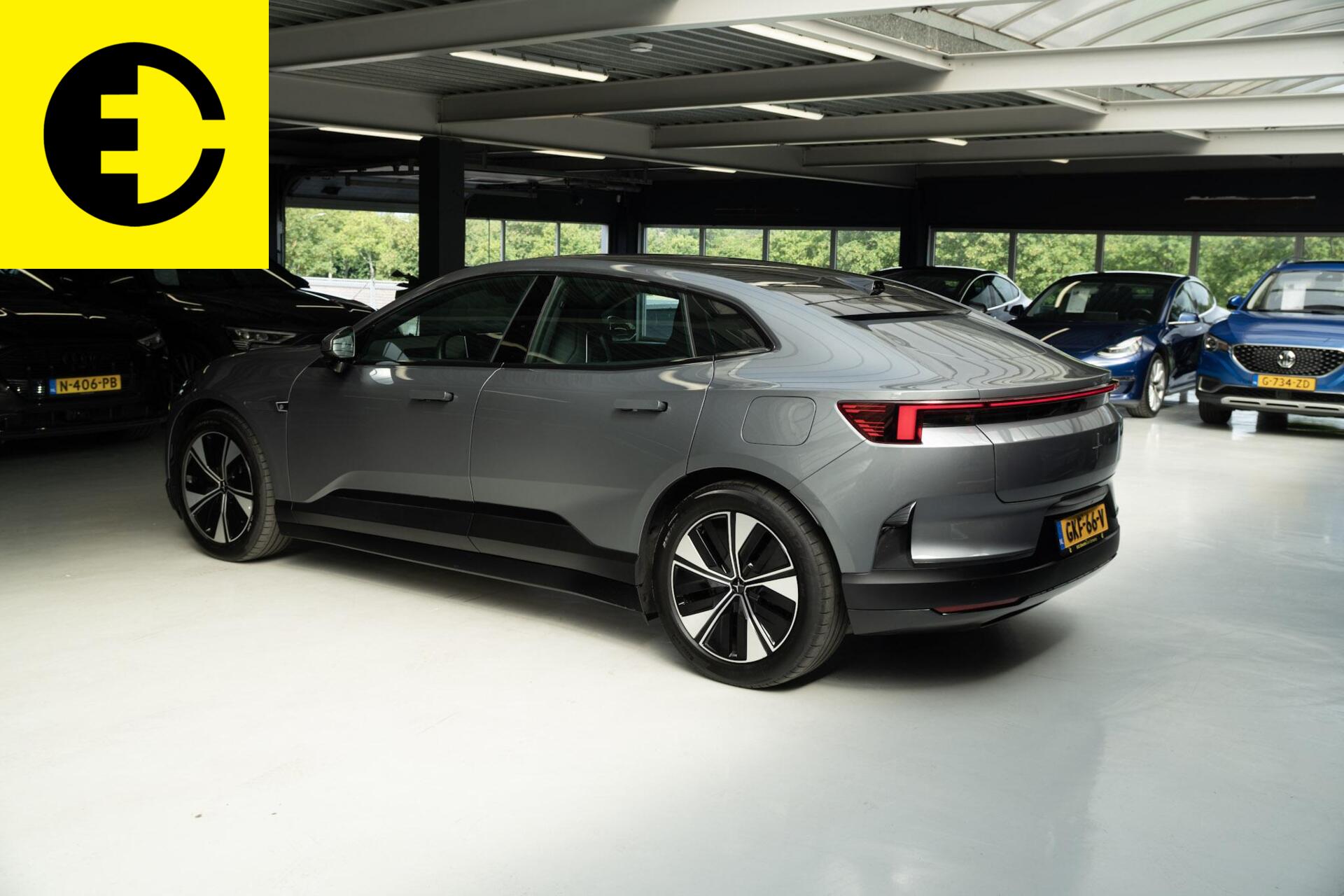 Foto van Polestar Polestar 4