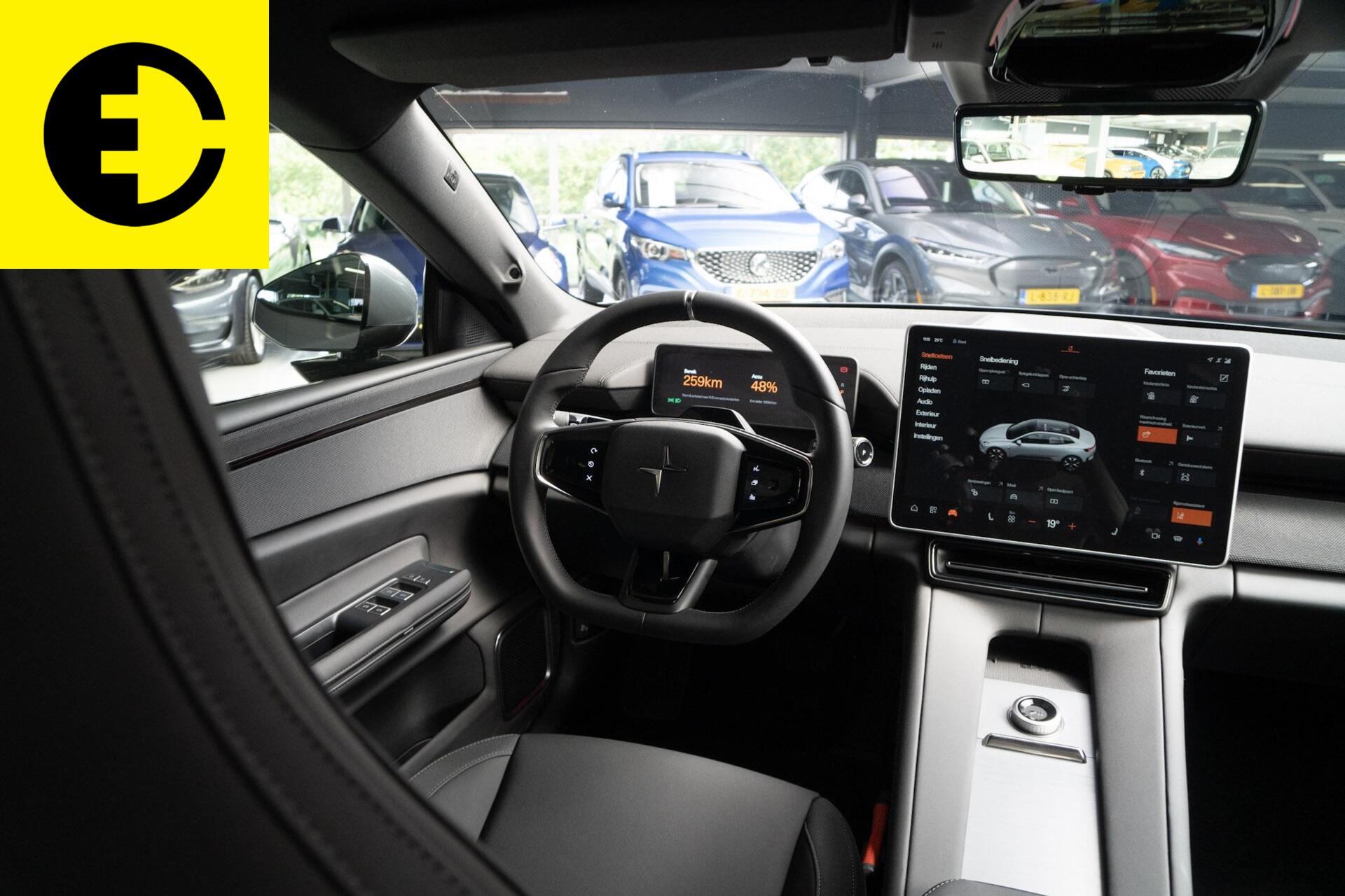 Foto van Polestar Polestar 4