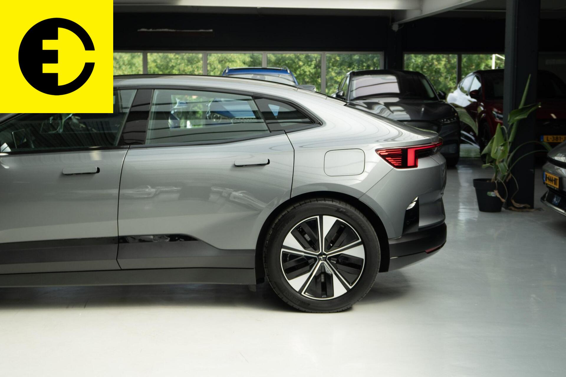 Foto van Polestar Polestar 4