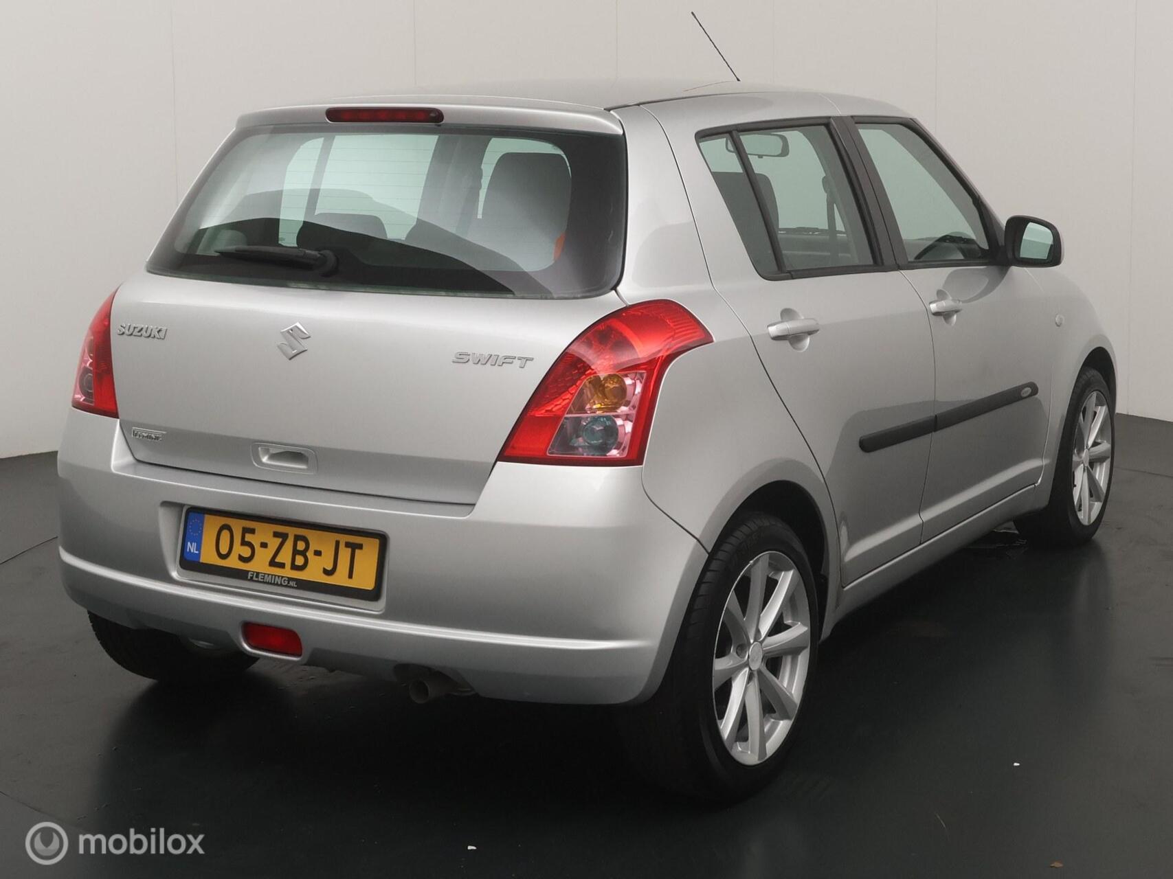 Foto van Suzuki Swift