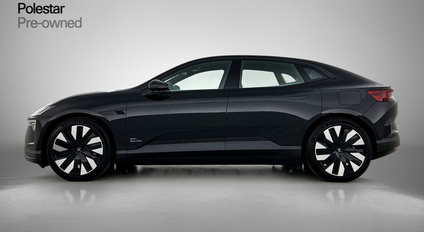 Foto van Polestar Polestar 4