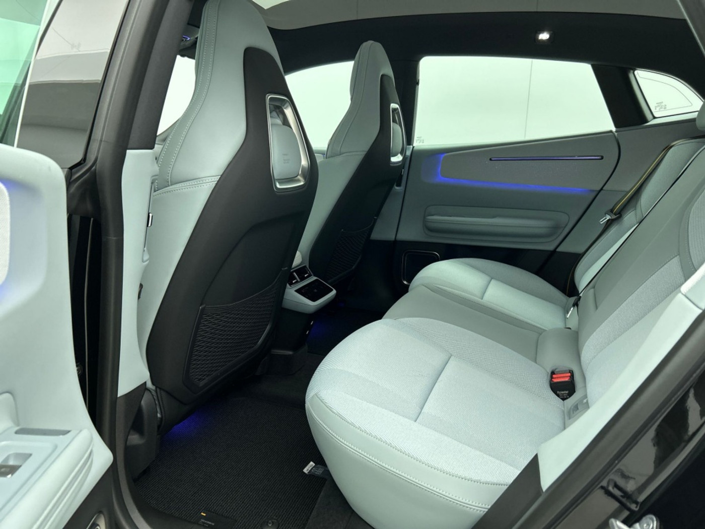 Foto van Polestar Polestar 4