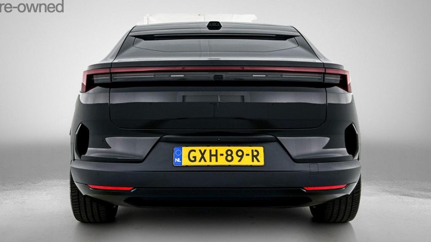 Foto van Polestar Polestar 4