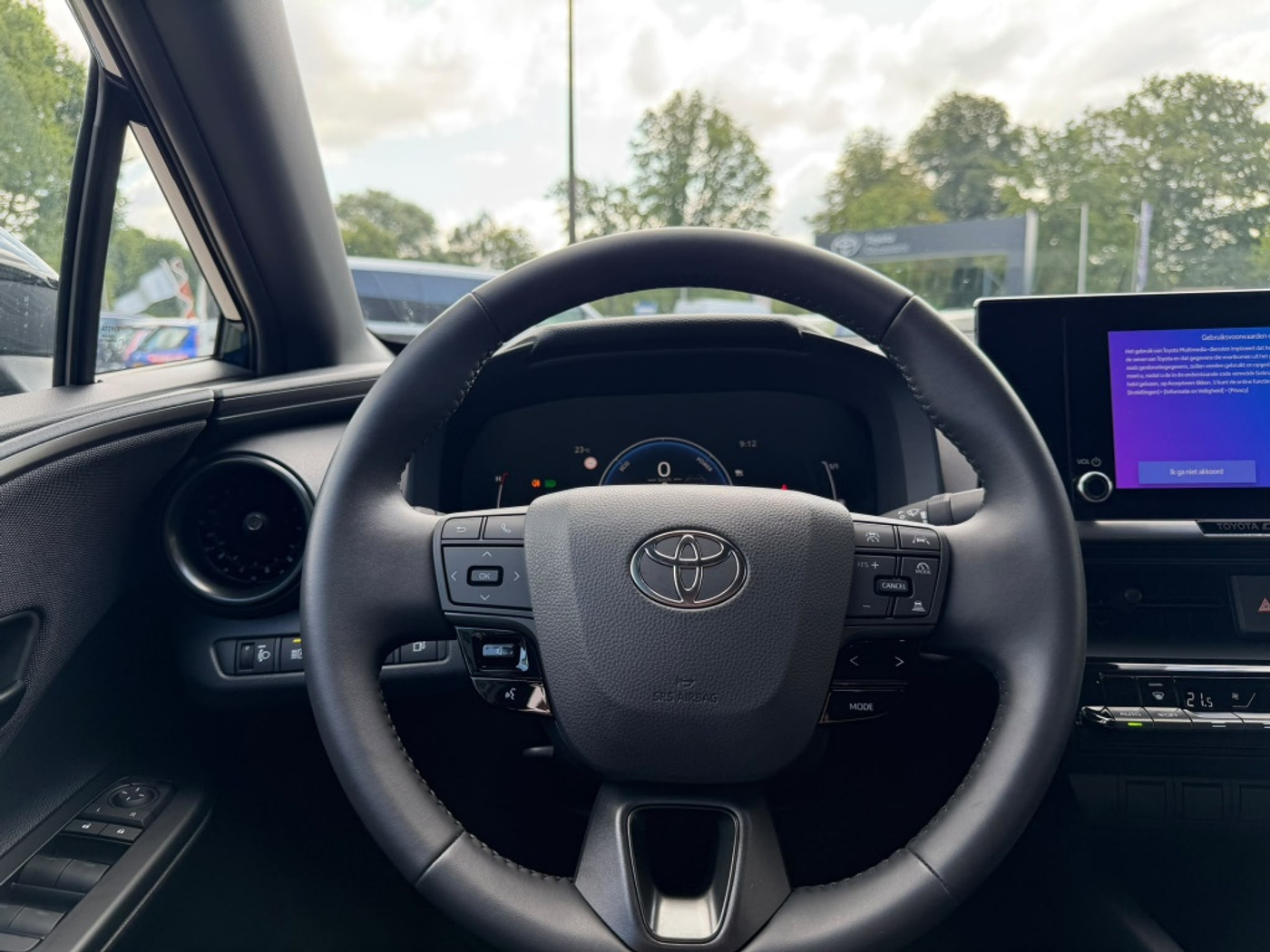 Foto van Toyota C-hr