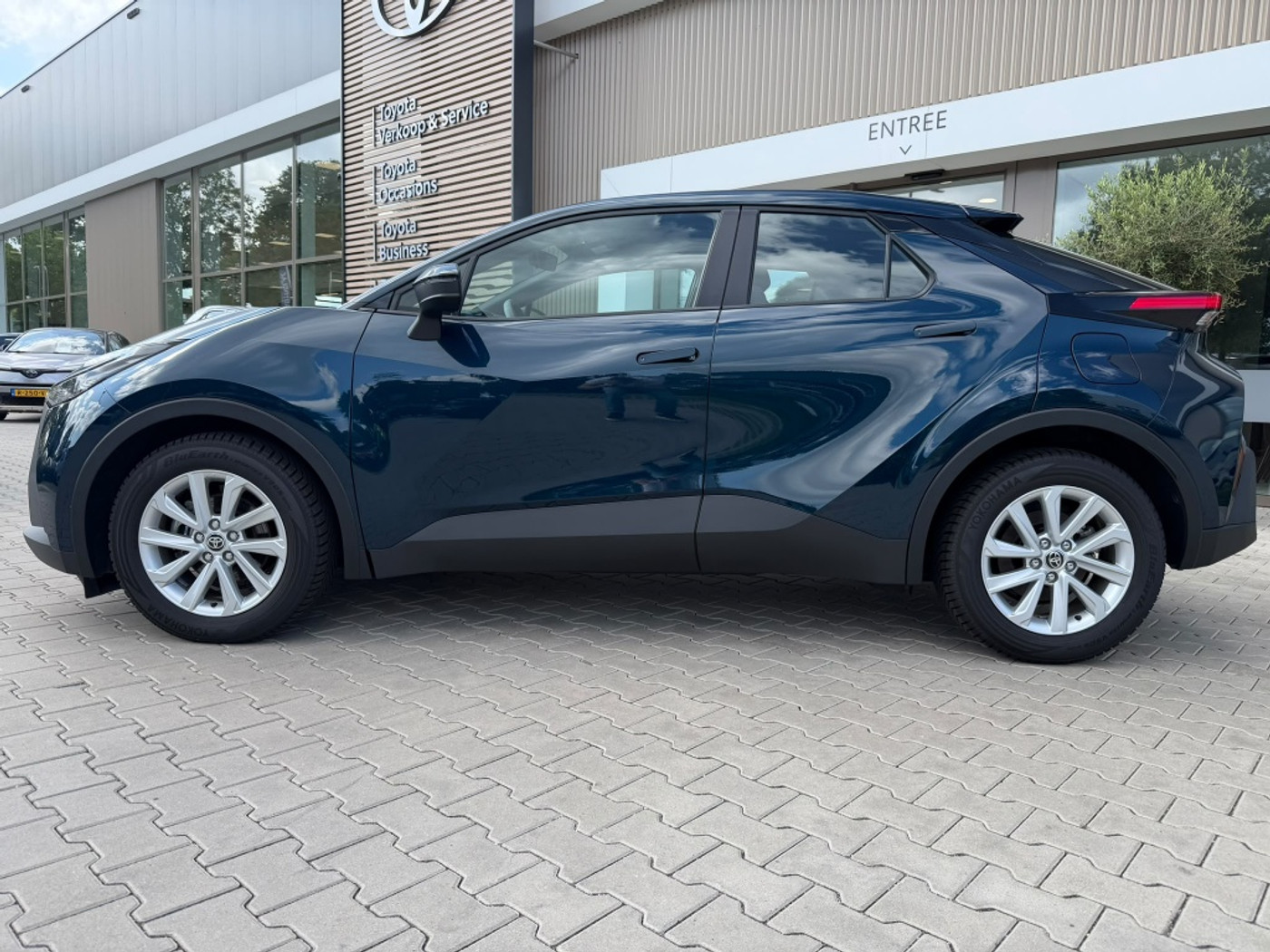 Foto van Toyota C-hr