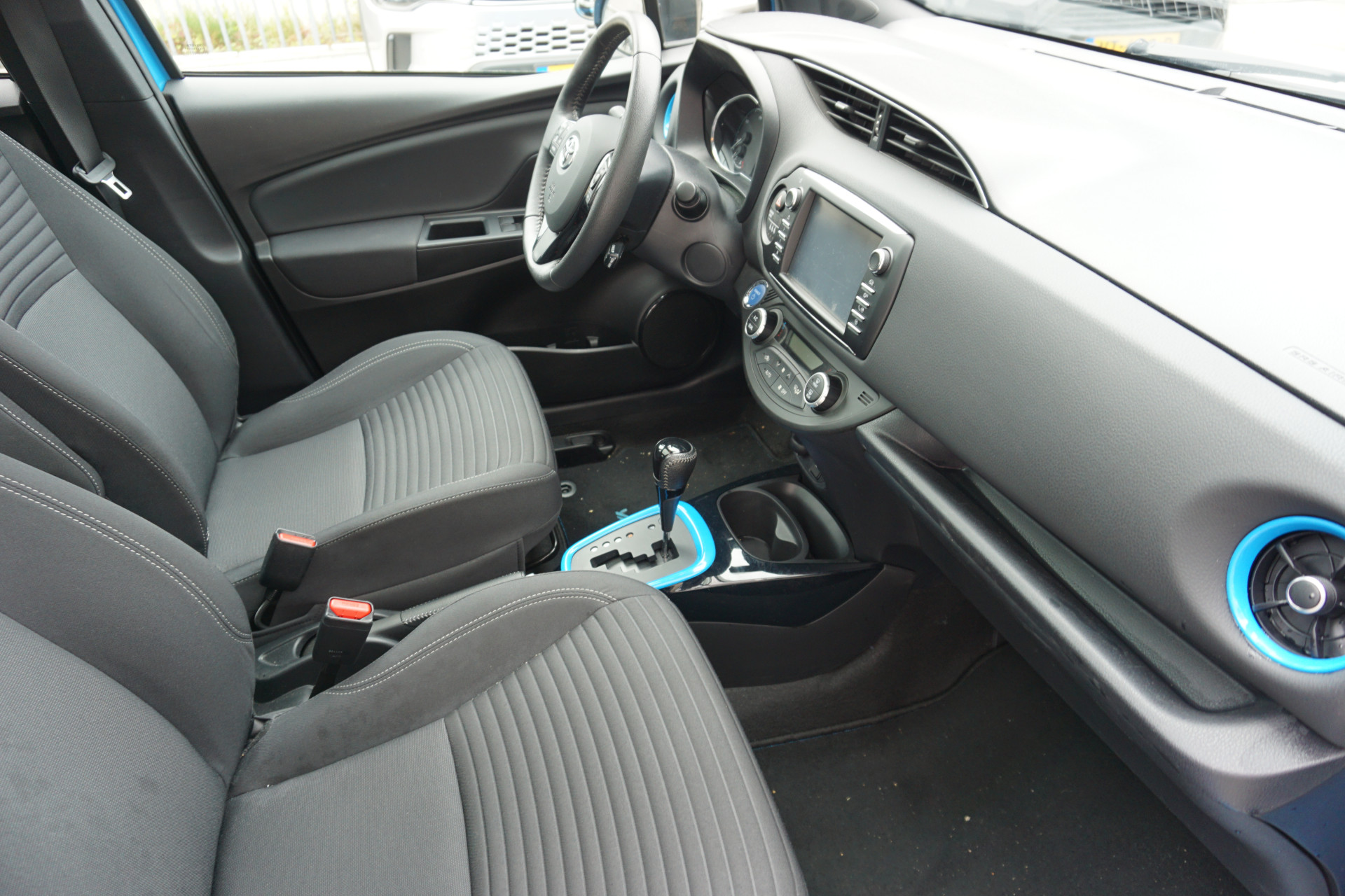 Foto van Toyota Toyota Yaris Hybrid