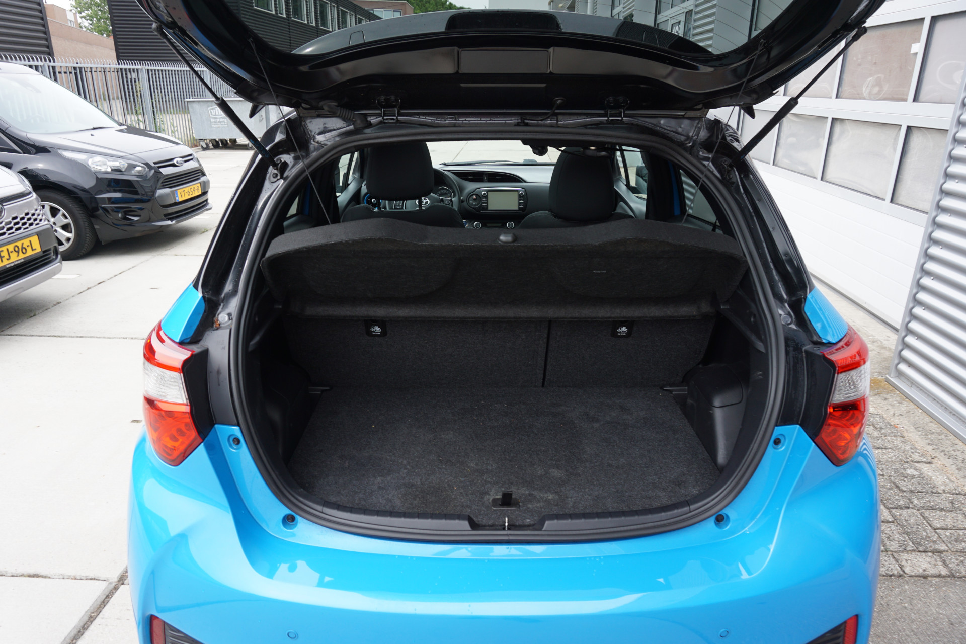 Foto van Toyota Toyota Yaris Hybrid
