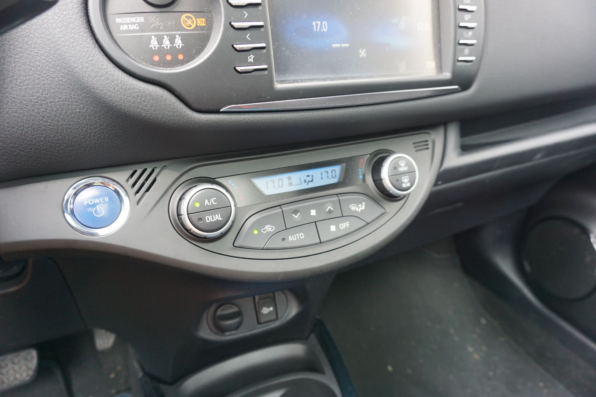 Foto van Toyota Toyota Yaris Hybrid