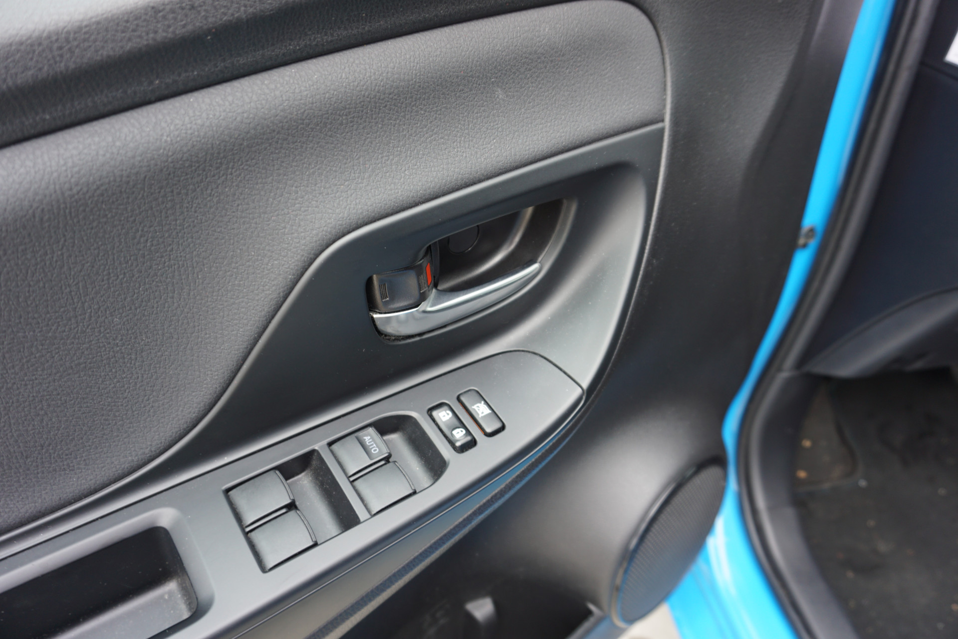 Foto van Toyota Toyota Yaris Hybrid