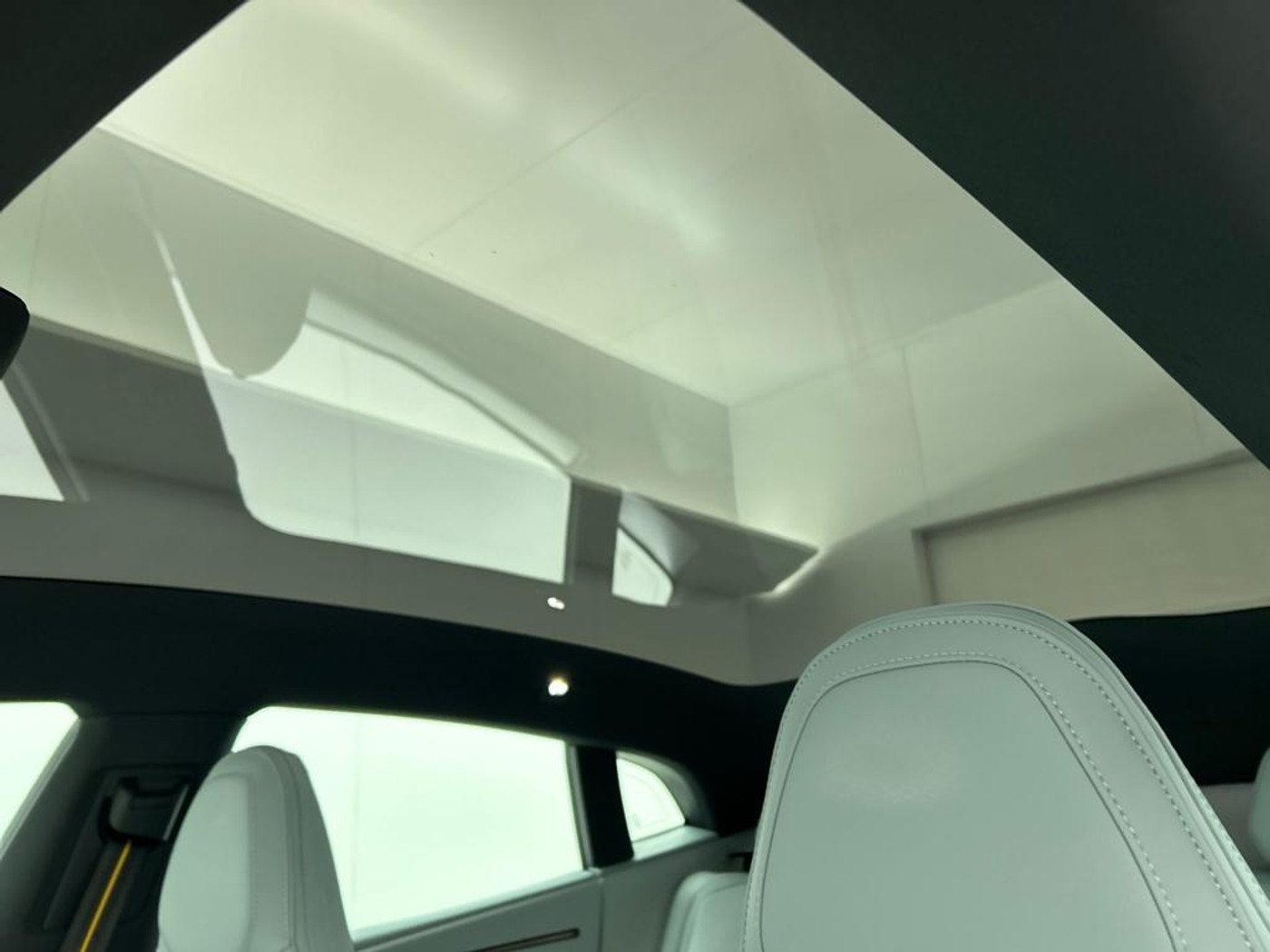 Foto van Polestar 4