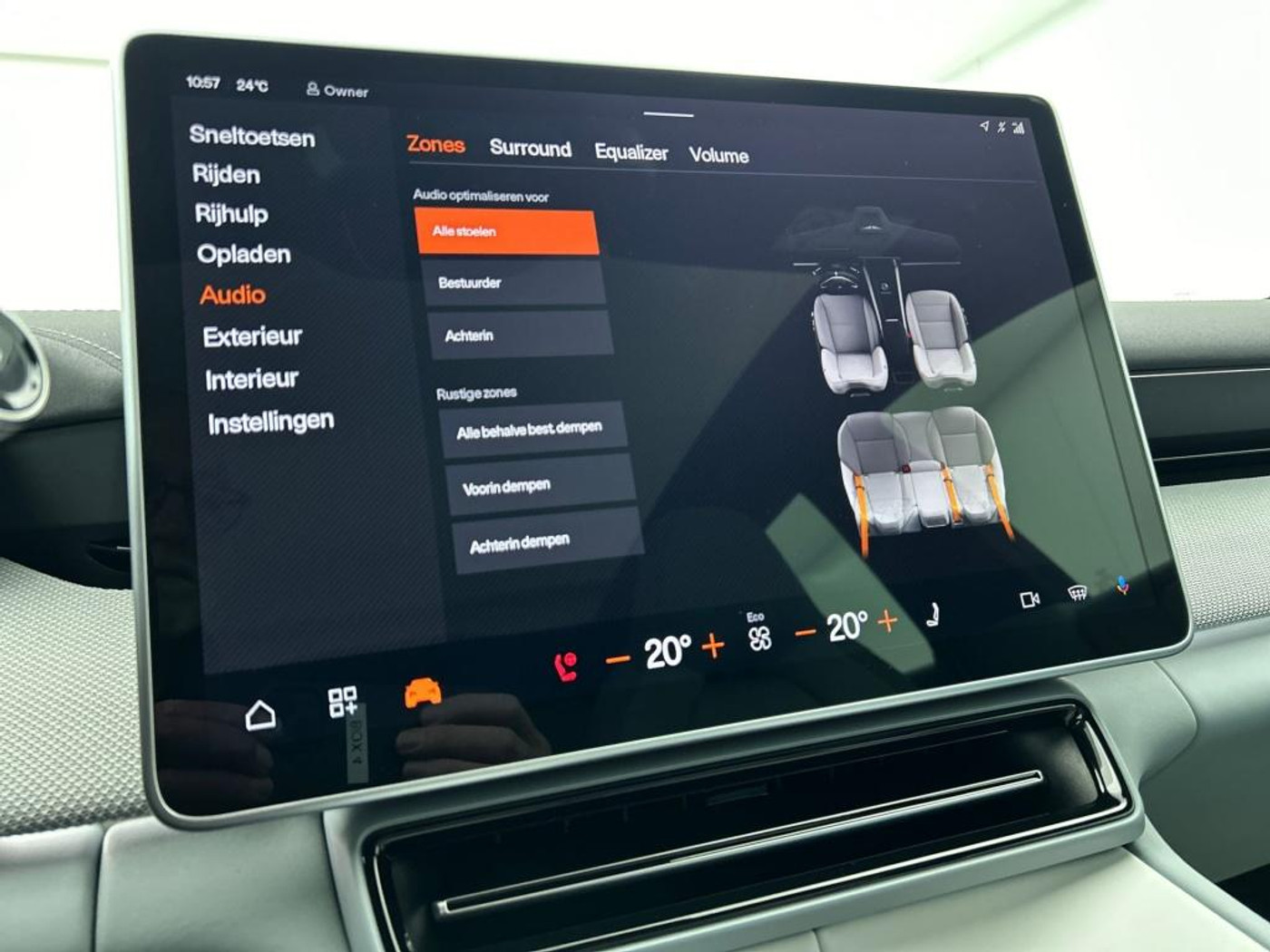 Foto van Polestar 4