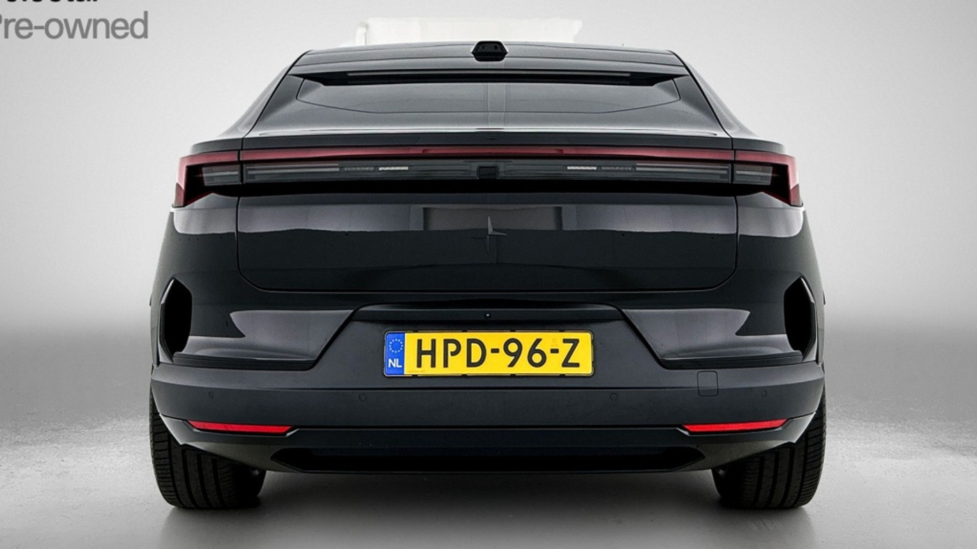 Foto van Polestar 4