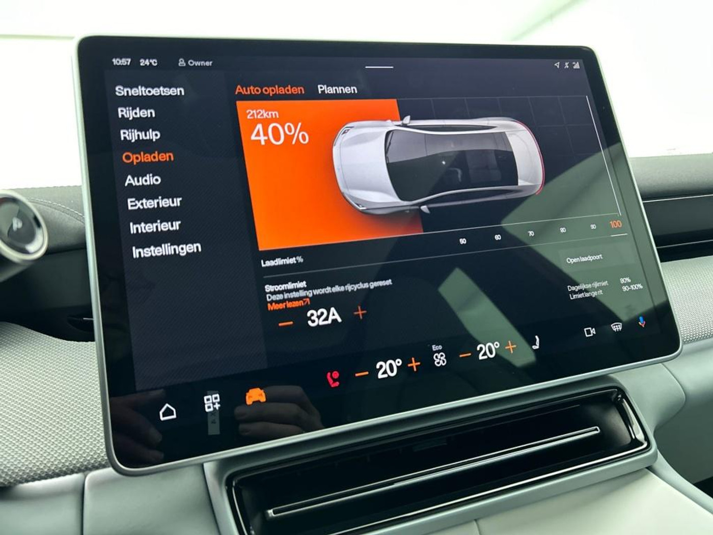 Foto van Polestar 4