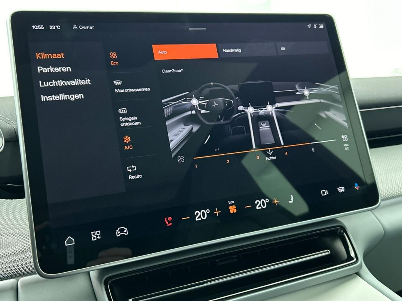Foto van Polestar 4