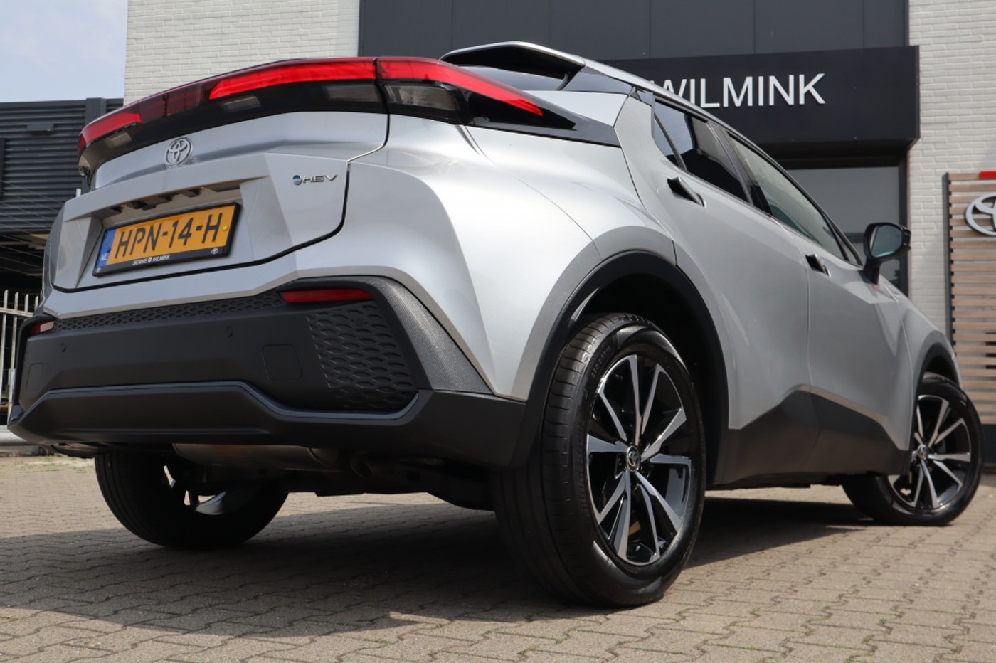 Foto van Toyota Toyota C-hr