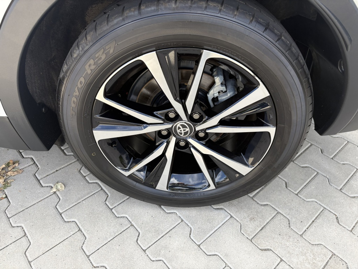 Foto van Toyota Toyota C-hr