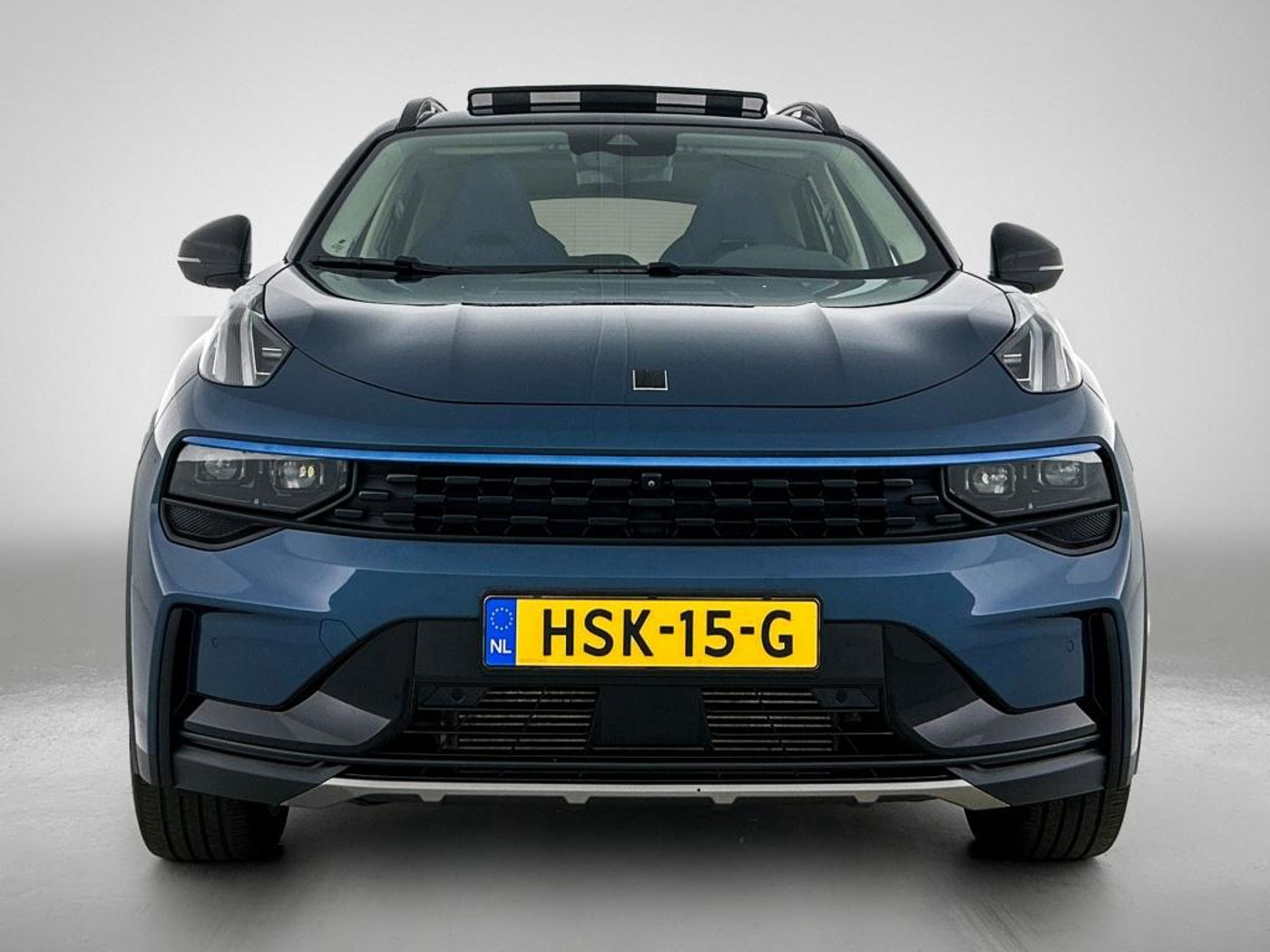 Foto van Lynk&co LYNK & Co 01
