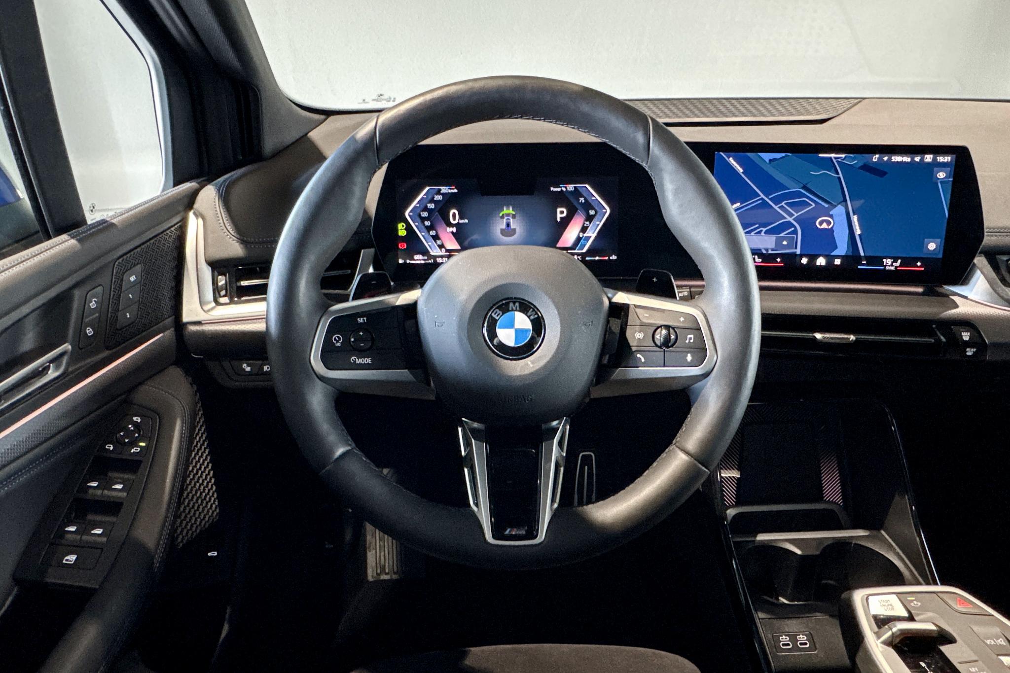 Foto van BMW 220i Active Tourer