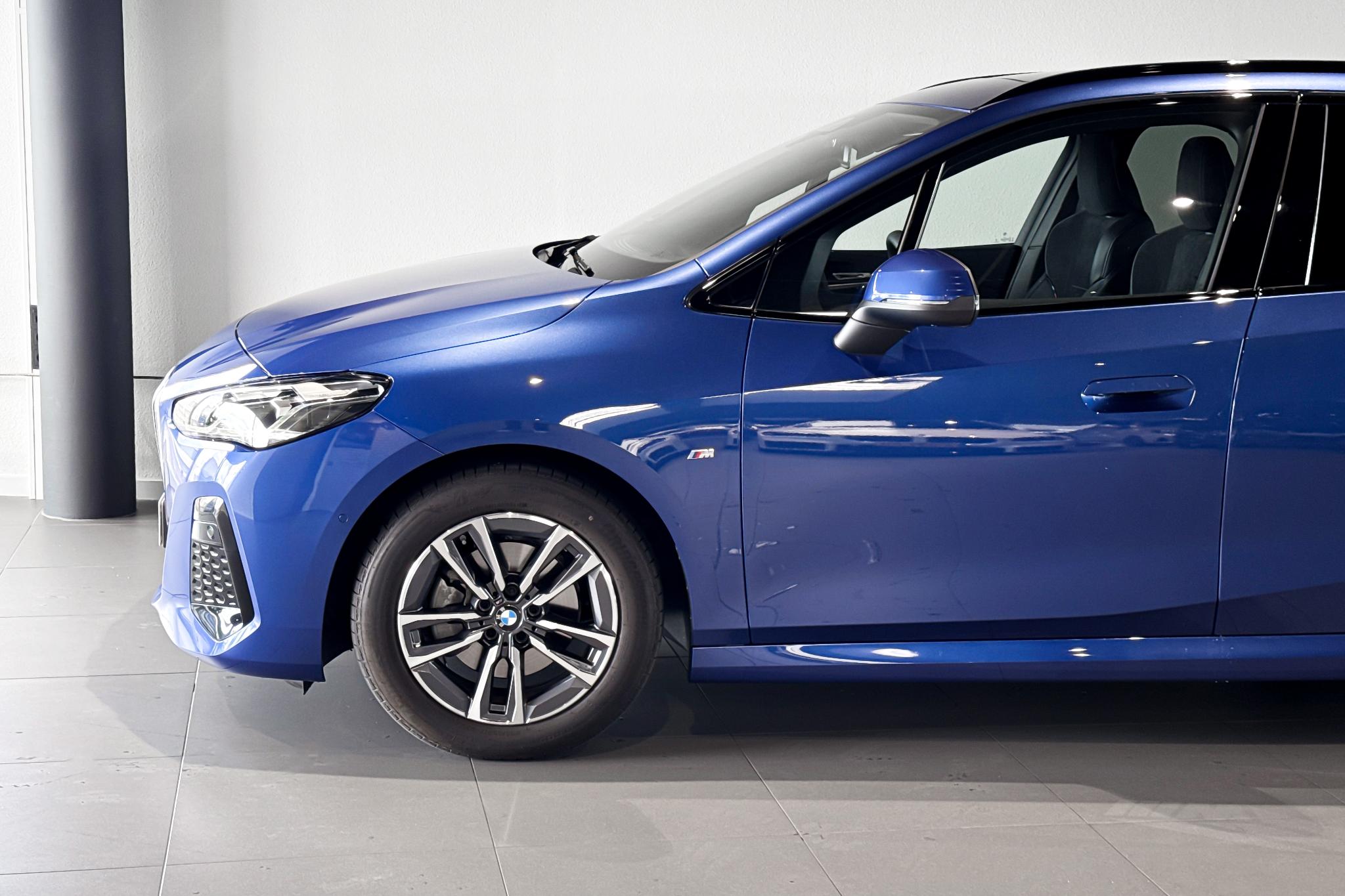 Foto van BMW 220i Active Tourer