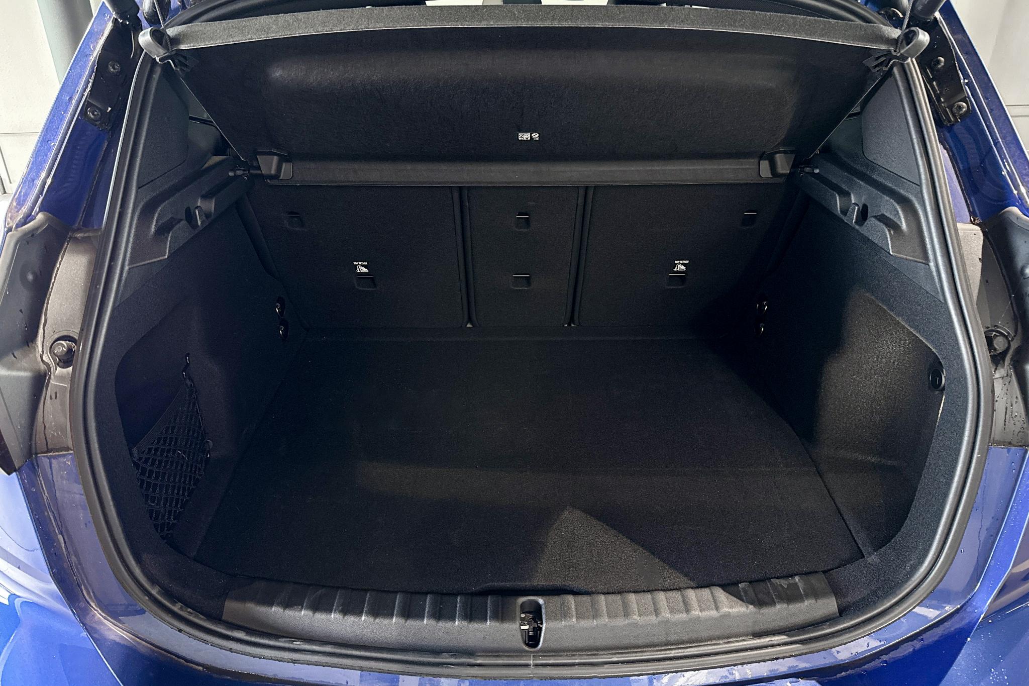 Foto van BMW 220i Active Tourer