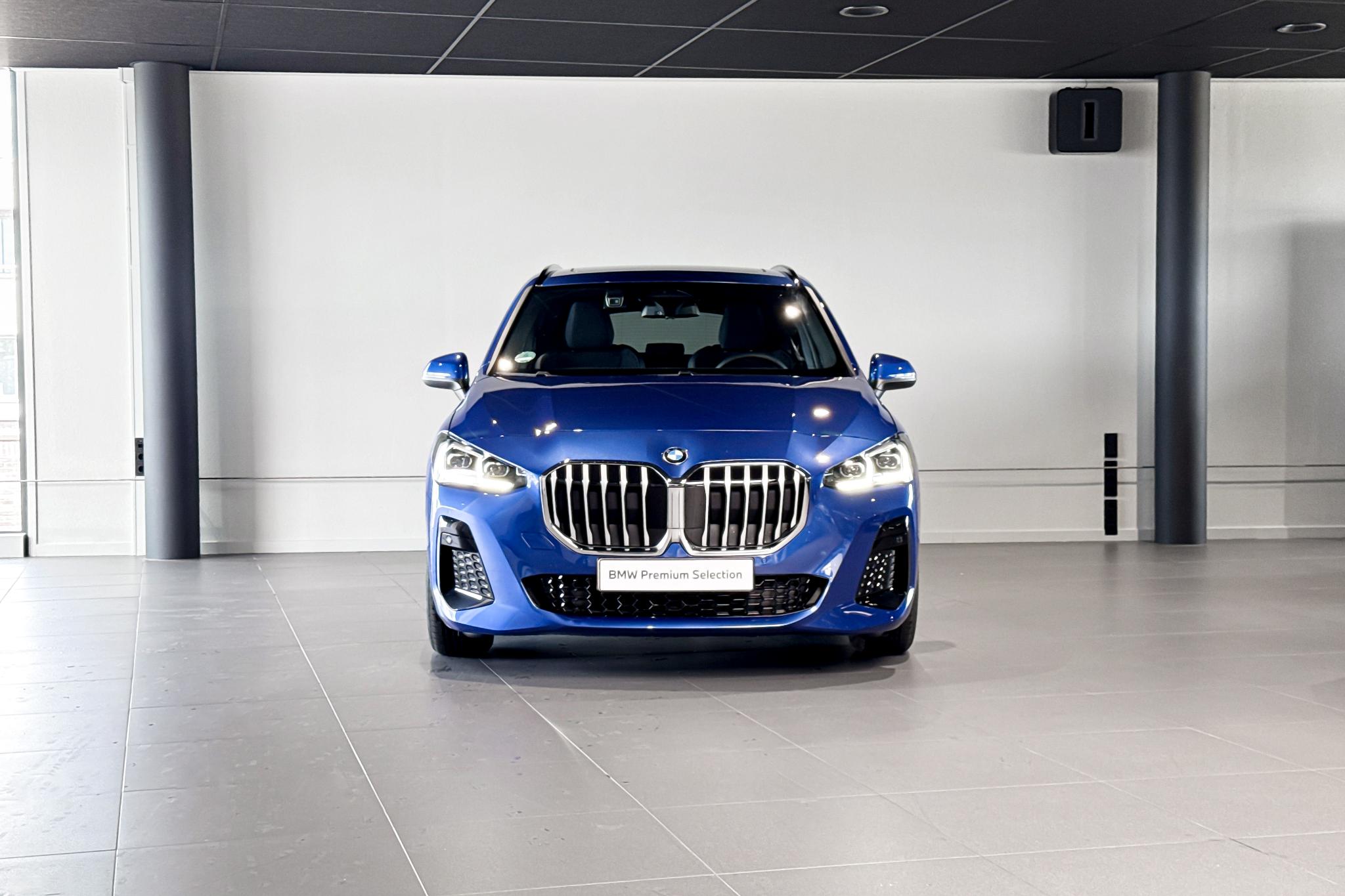 Foto van BMW 220i Active Tourer