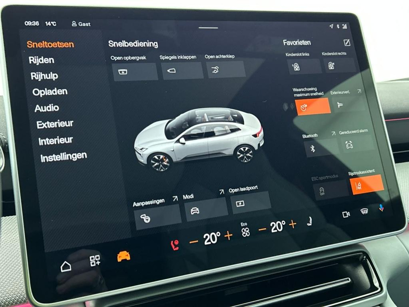 Foto van Polestar 4