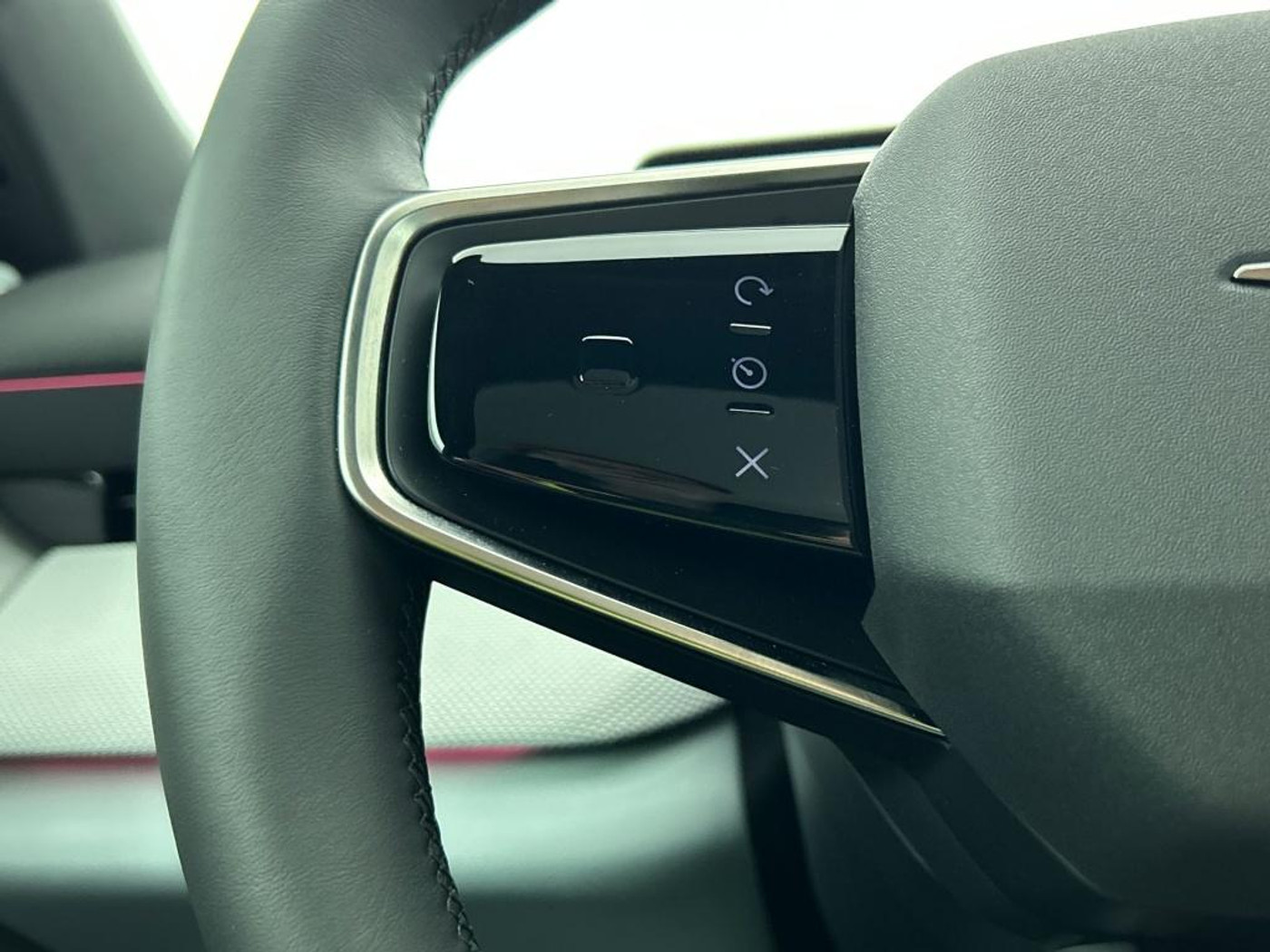 Foto van Polestar 4