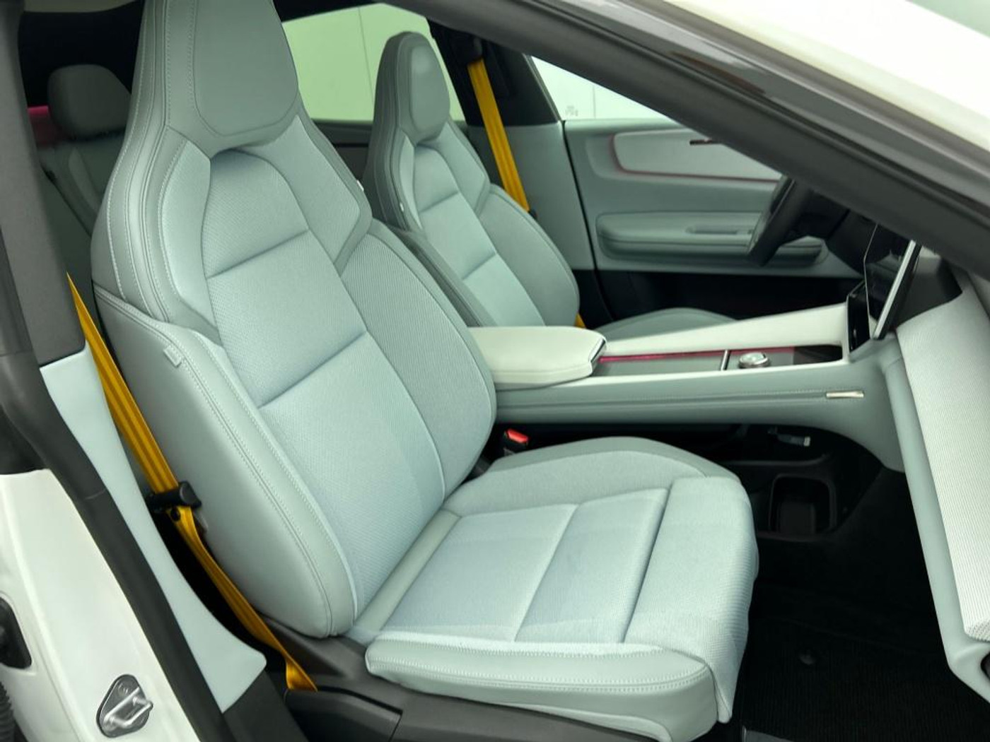 Foto van Polestar 4