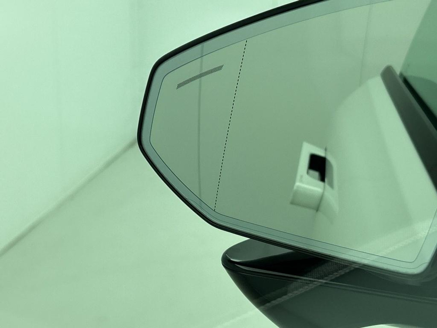 Foto van Polestar 4